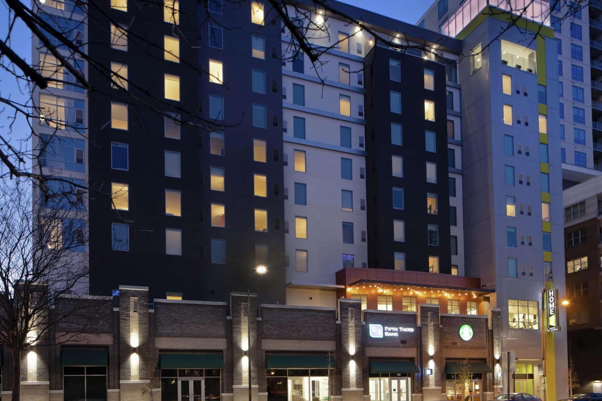 Home2 Suites By Hilton Charlotte Uptown photo 2