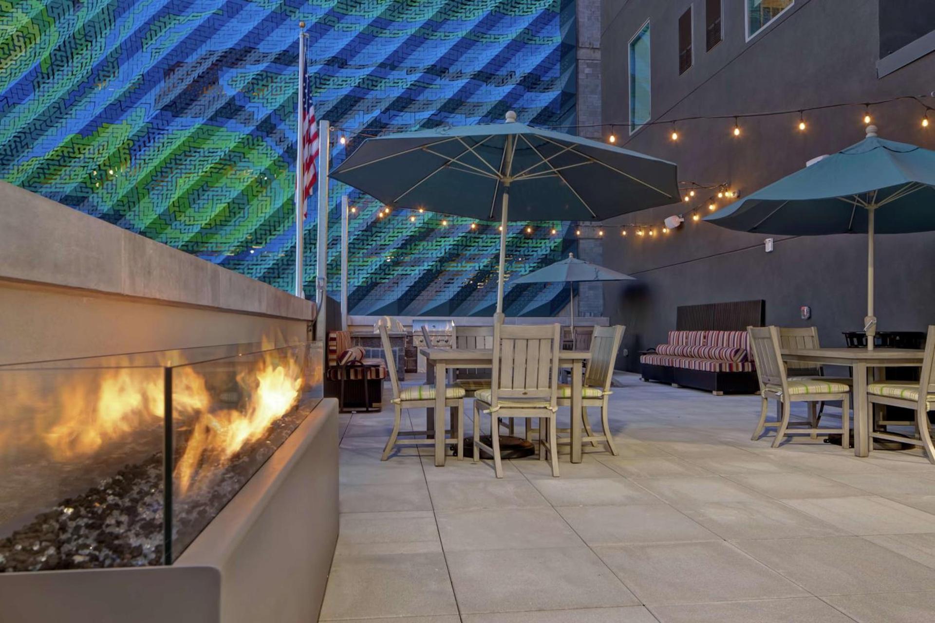 Home2 Suites By Hilton Charlotte Uptown photo 8