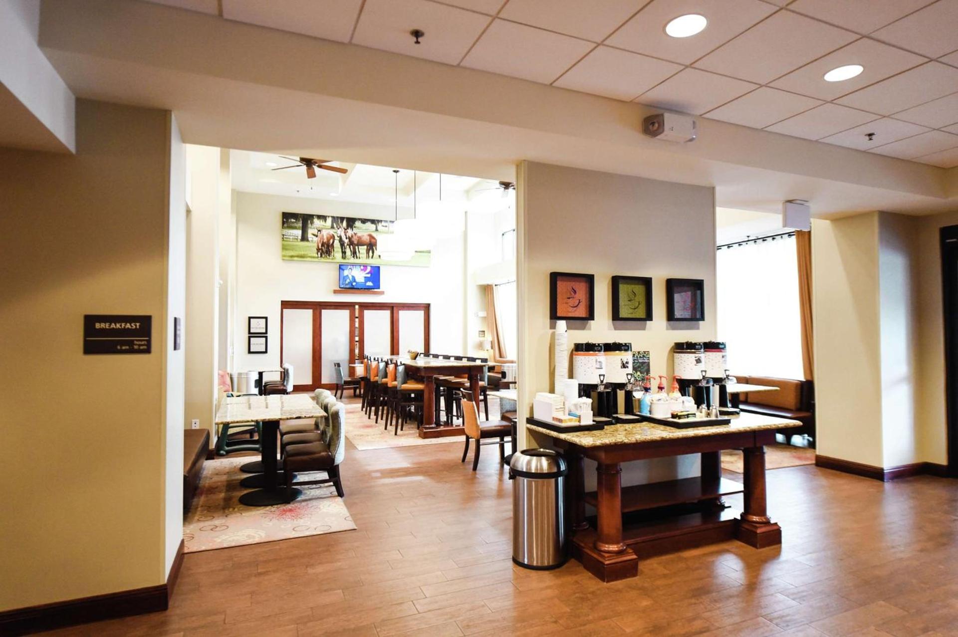 Hampton Inn & Suites Ocala - Belleview photo 4