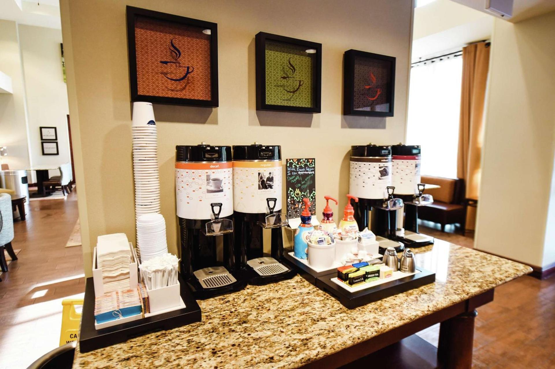 Hampton Inn & Suites Ocala - Belleview photo 8