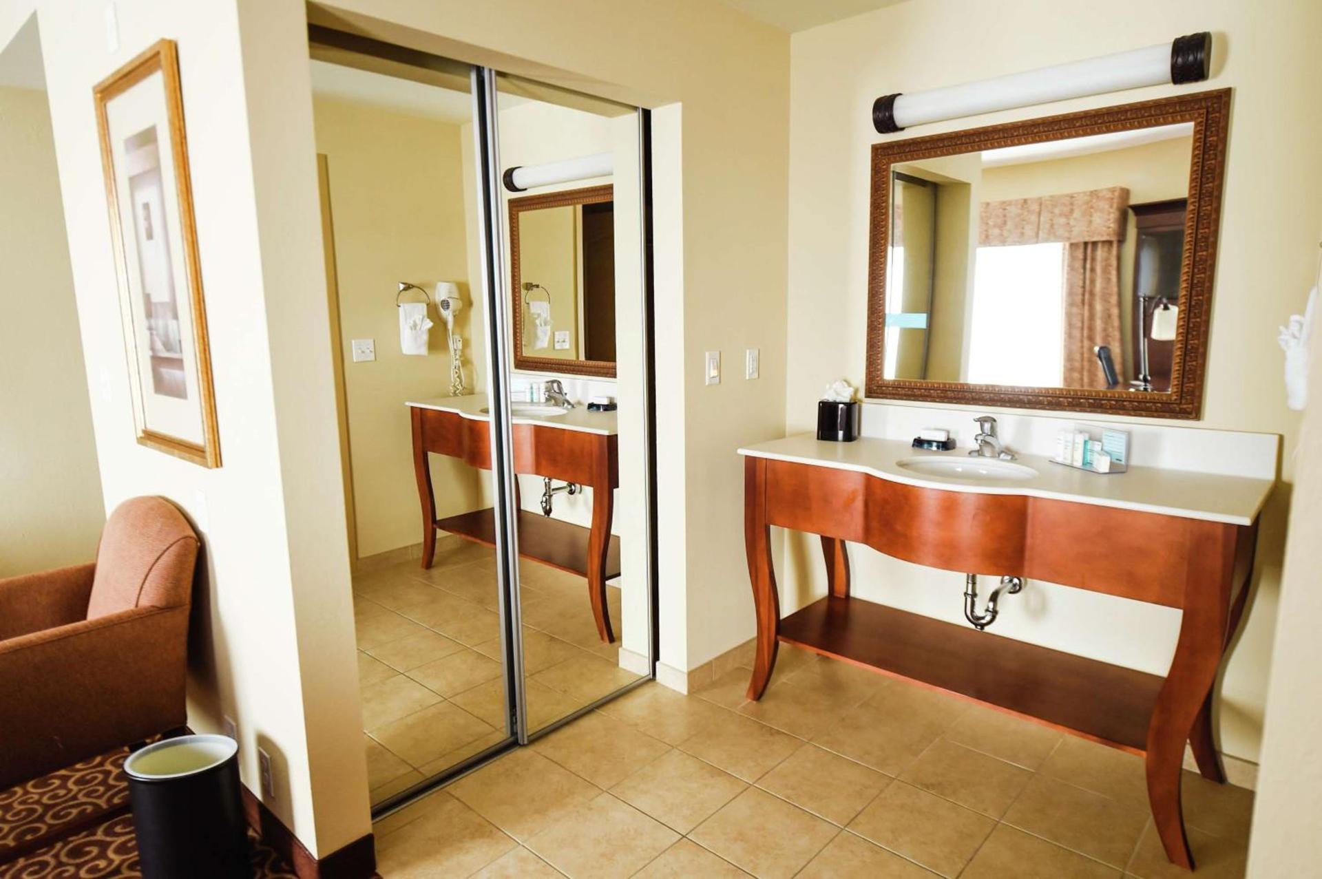 Hampton Inn & Suites Ocala - Belleview photo 14