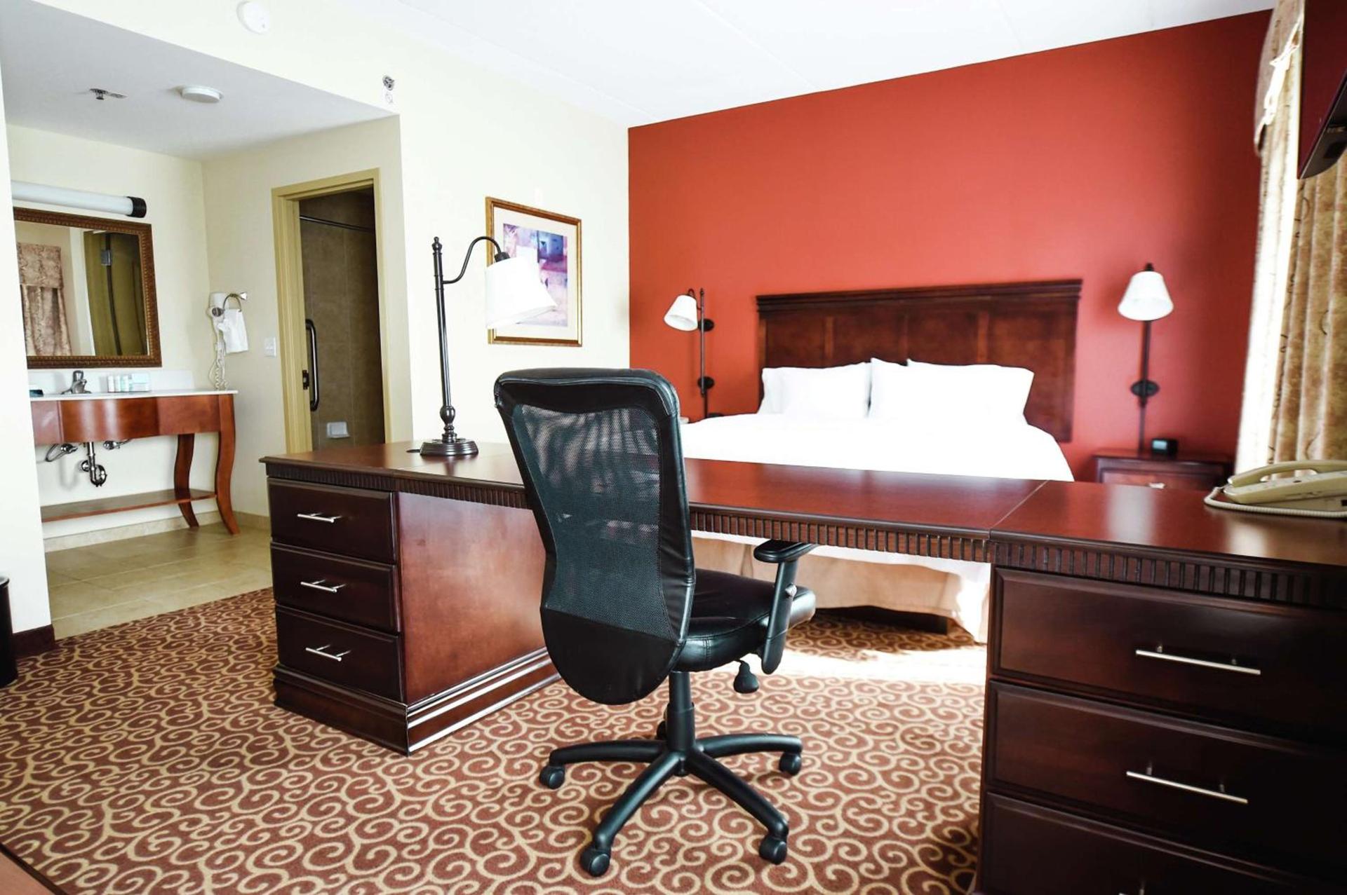 Hampton Inn & Suites Ocala - Belleview photo 17