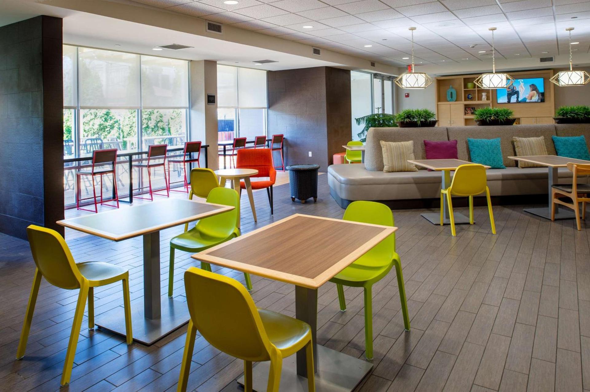 Home2 Suites St. Louis / Forest Park photo 5
