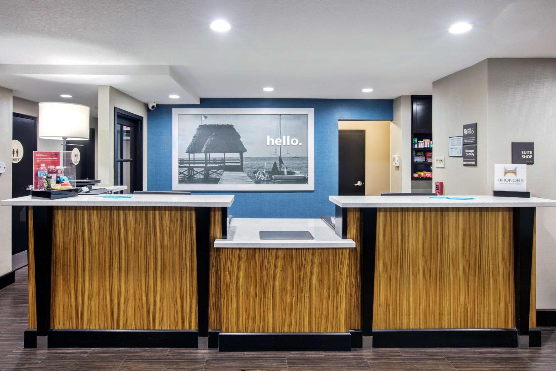 Hampton Inn & Suites Hermosa Beach photo 2