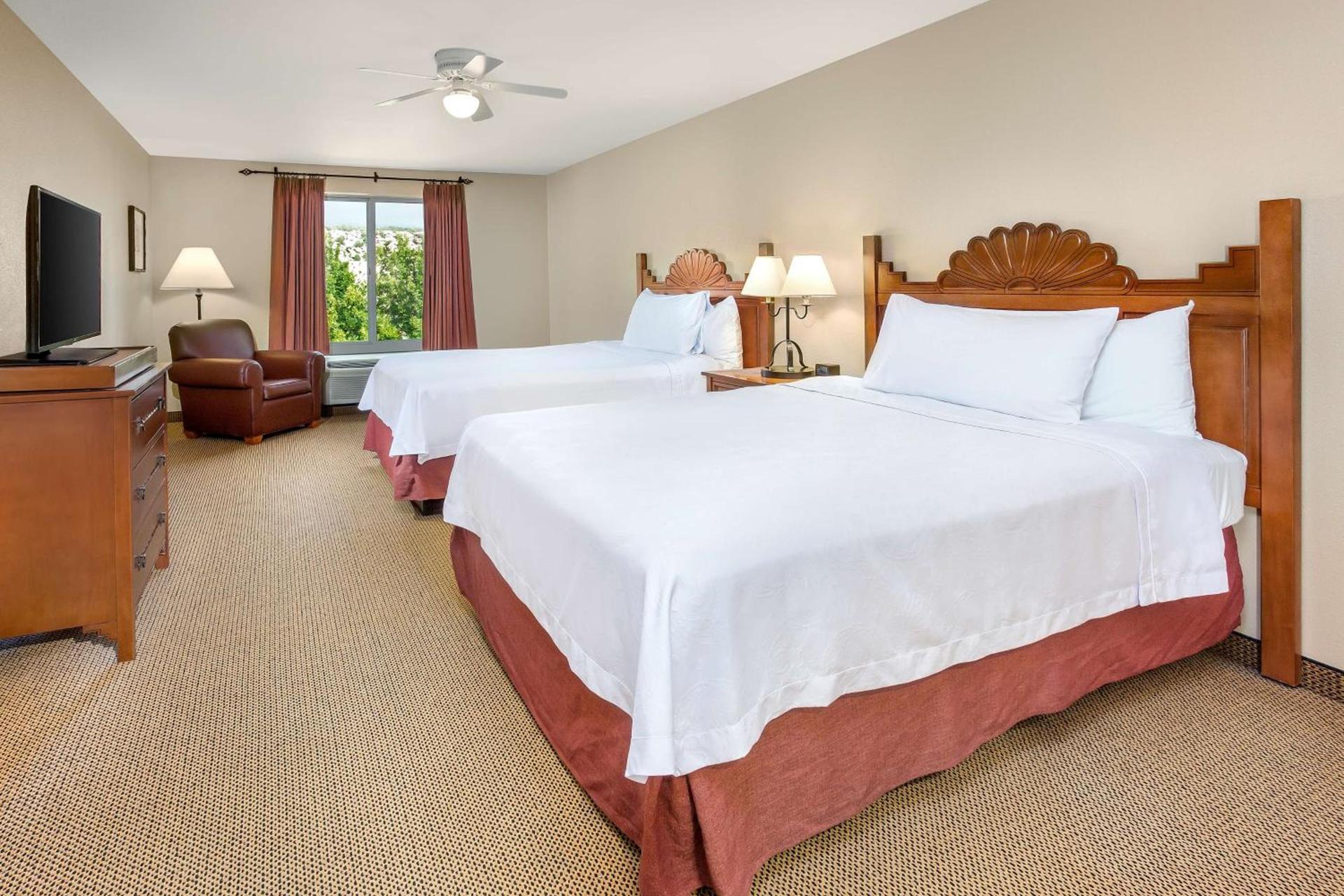 Homewood Suites by Hilton Santa Fe-North photo 14