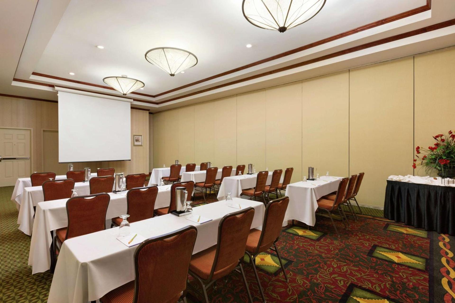 Hilton Garden Inn Shreveport photo 16