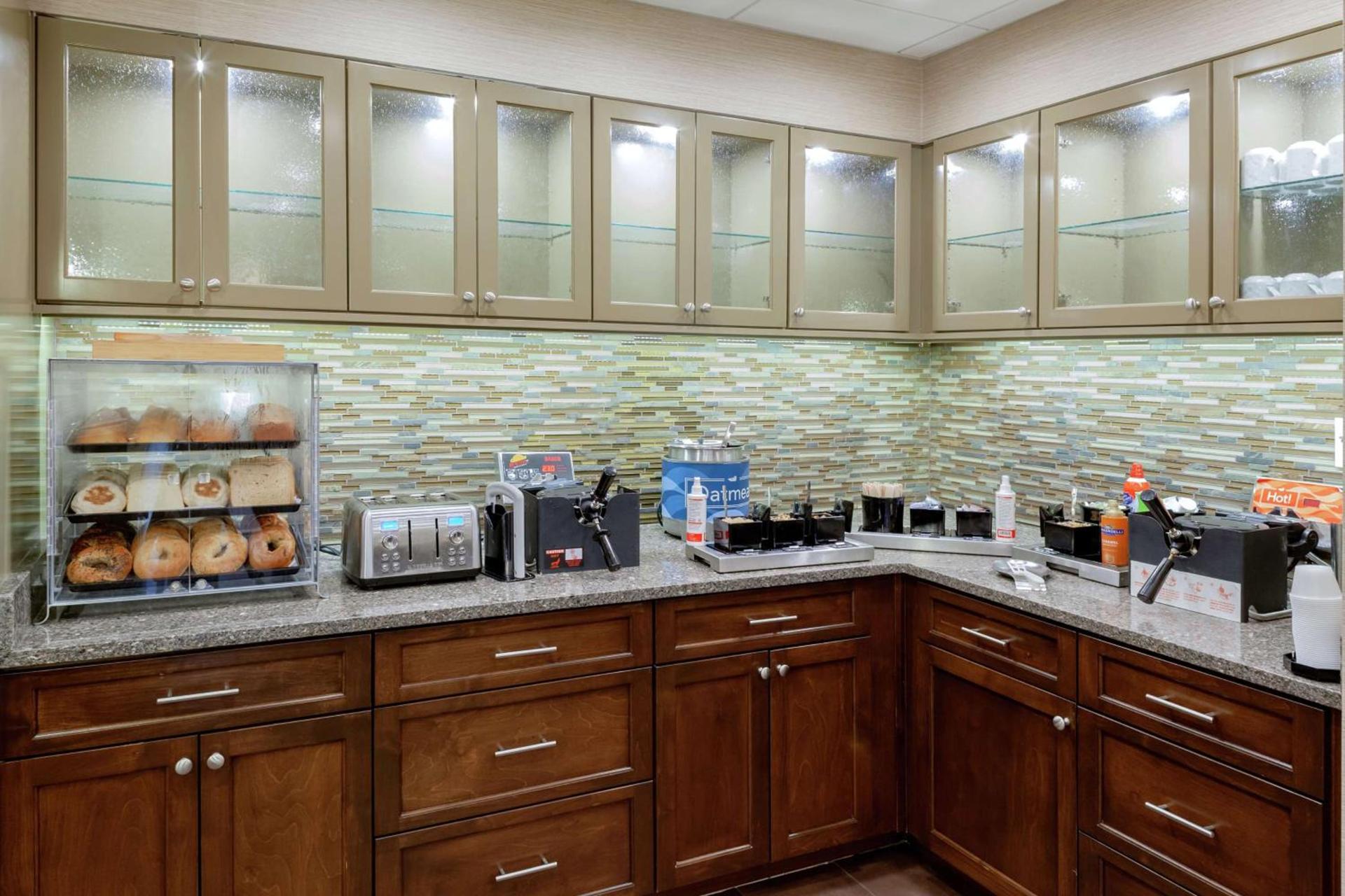 Homewood Suites by Hilton Tallahassee photo 8