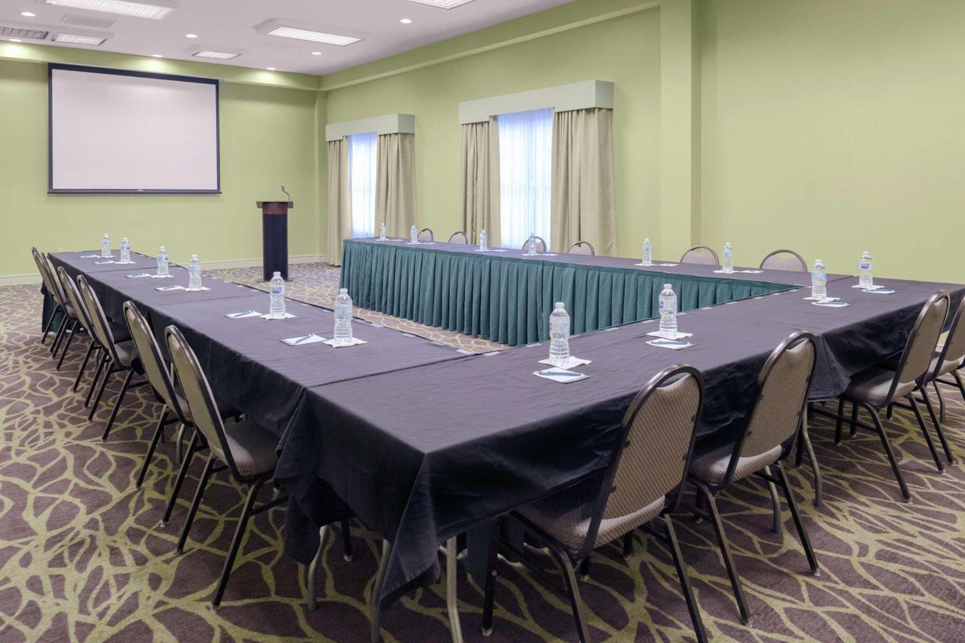Homewood Suites by Hilton Tallahassee photo 10