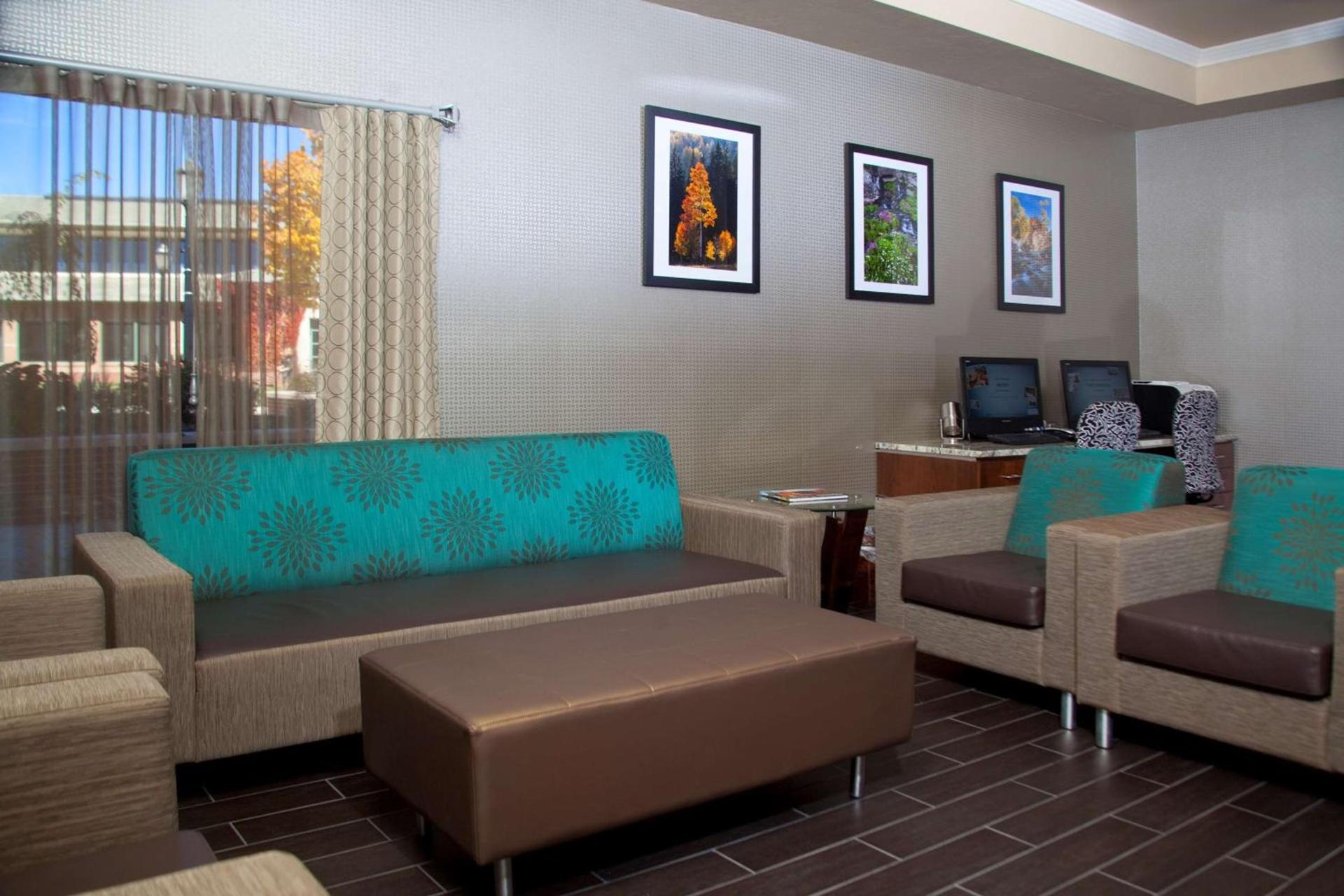 Hampton Inn Grand Junction photo 4