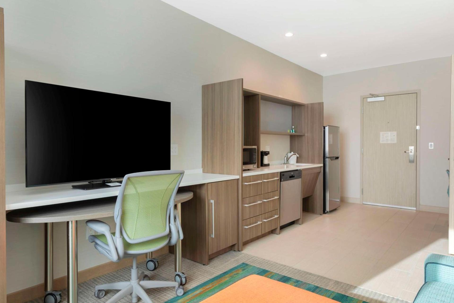 Home2 Suites By Hilton Redlands photo 13