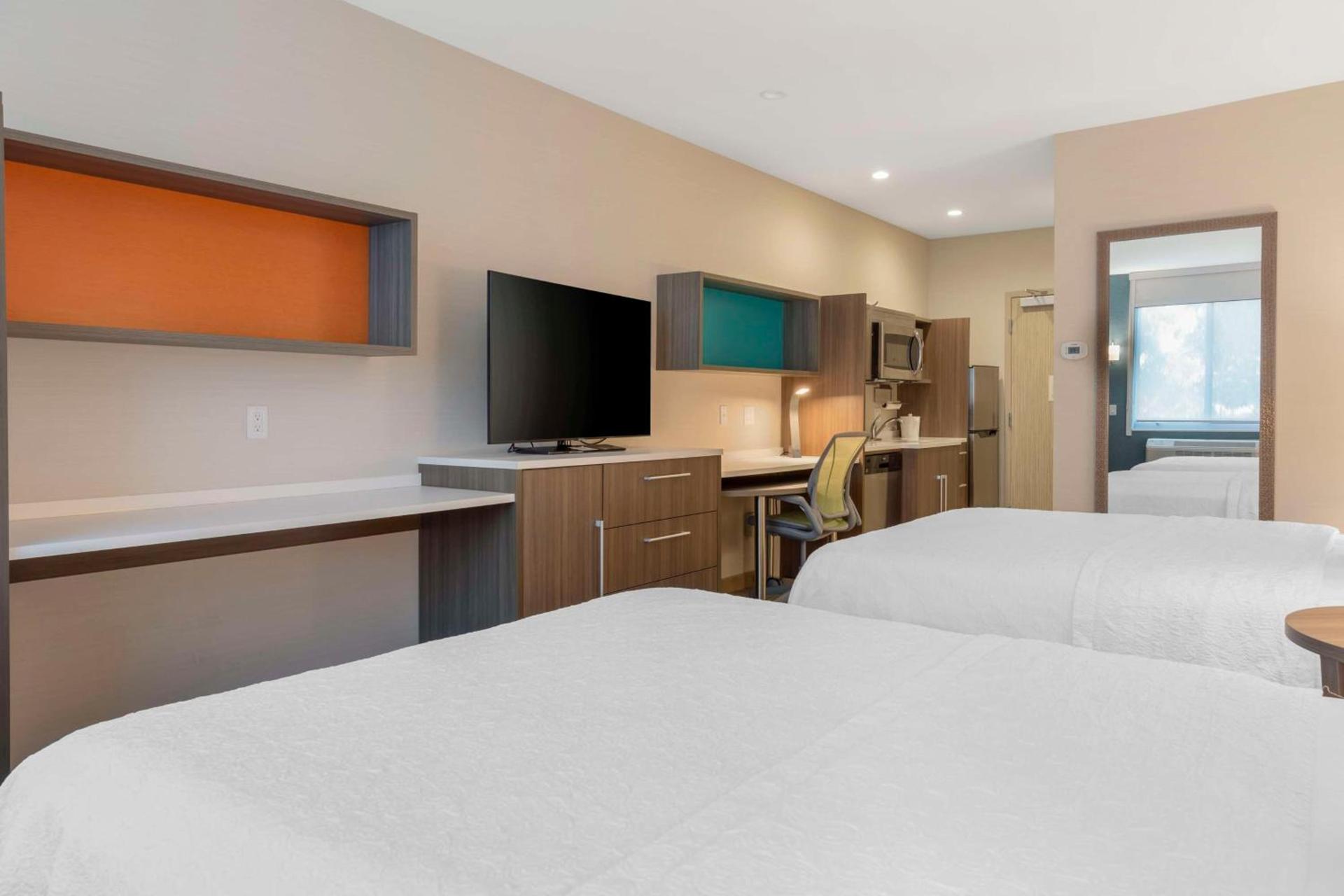 Home2 Suites By Hilton Redlands photo 17