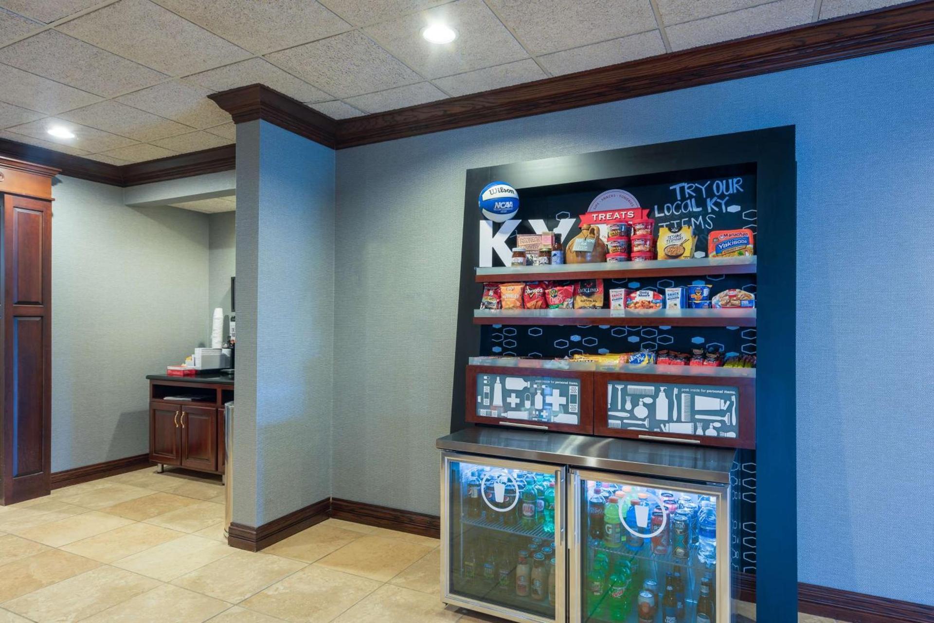 Hampton Inn London-North, Ky photo 17