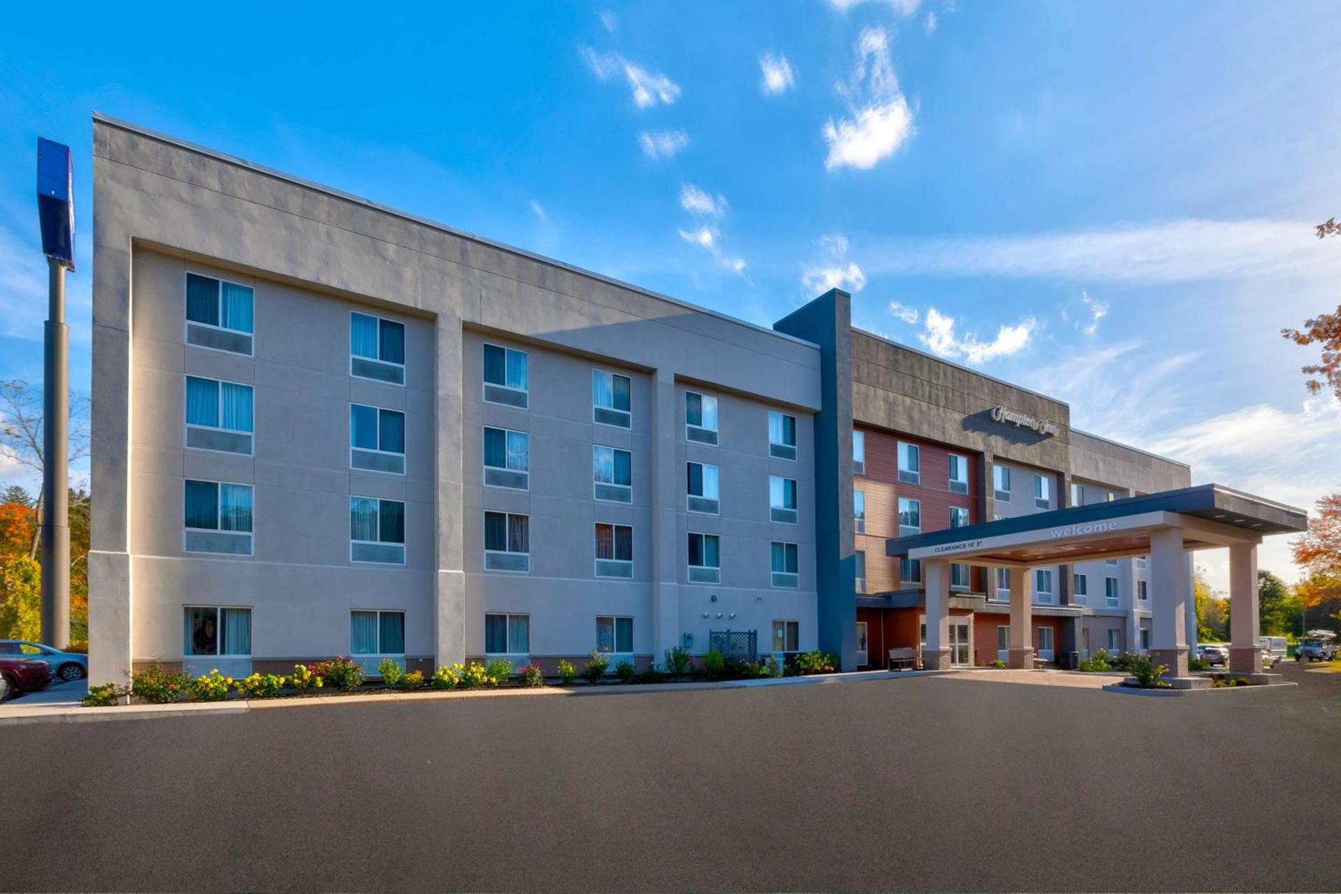 Hampton Inn Waterbury — hotel in Waterbury