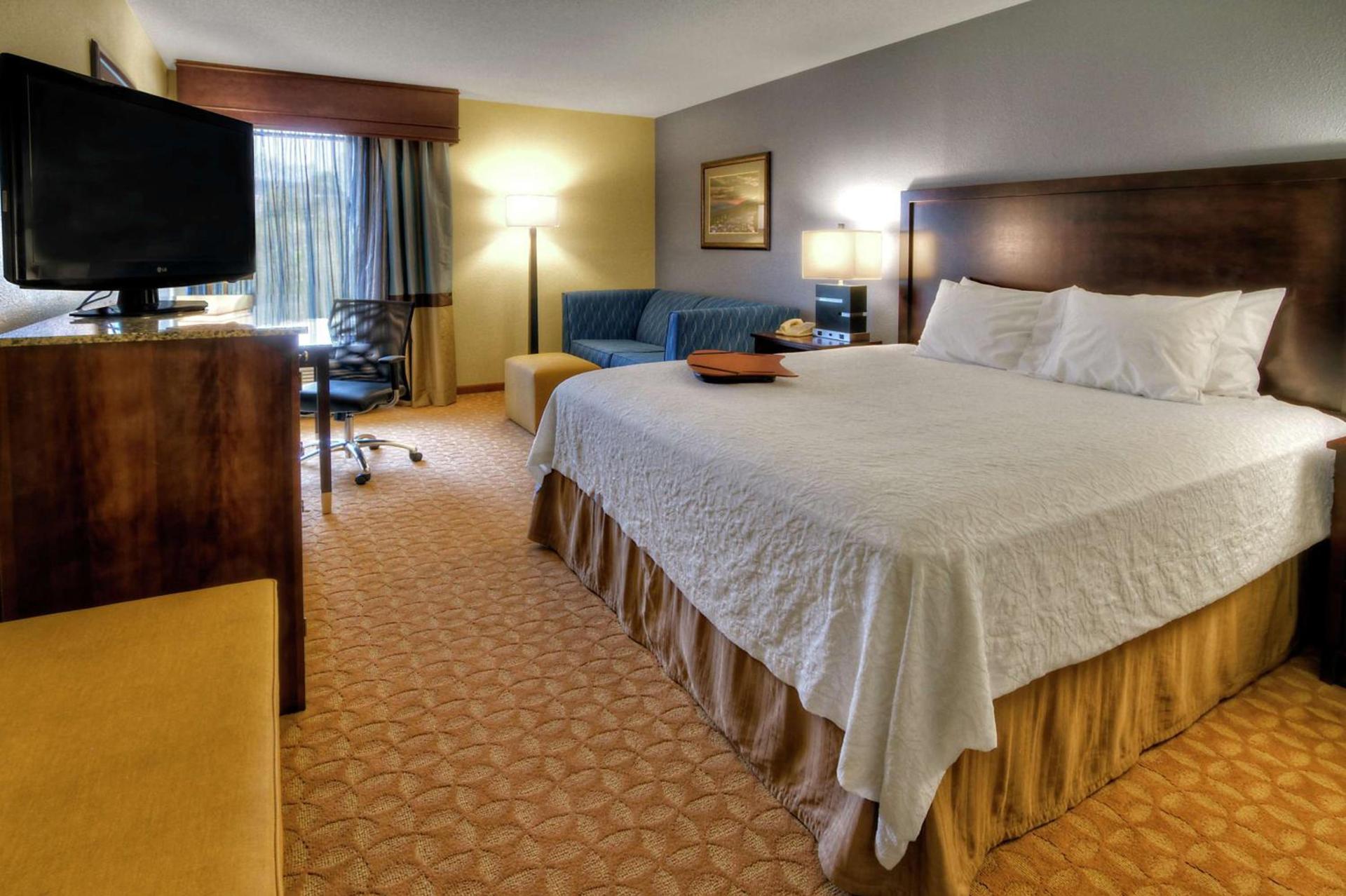 Hampton Inn Jonesville/Elkin photo 14