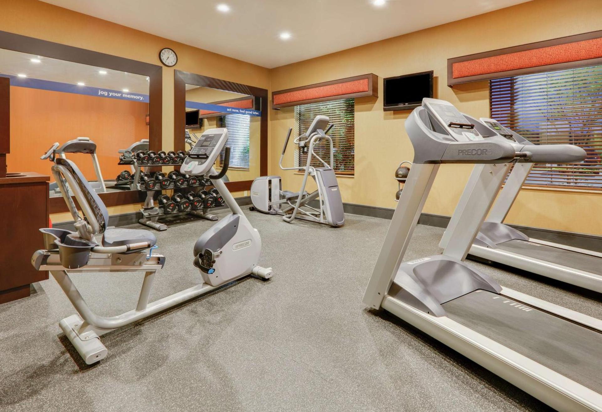 Hampton Inn & Suites Fort Worth/Forest Hill photo 7