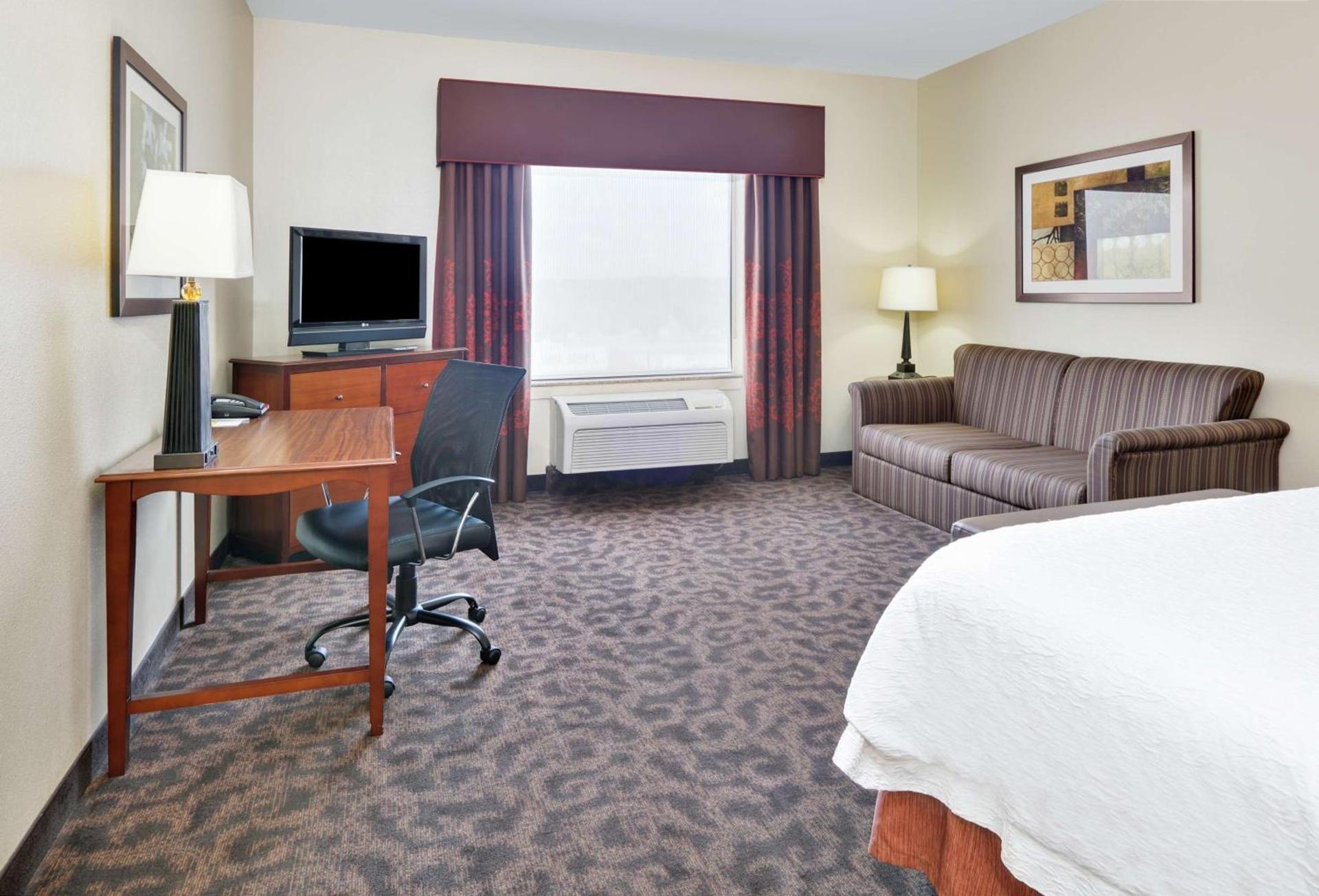 Hampton Inn & Suites Fort Worth/Forest Hill photo 13