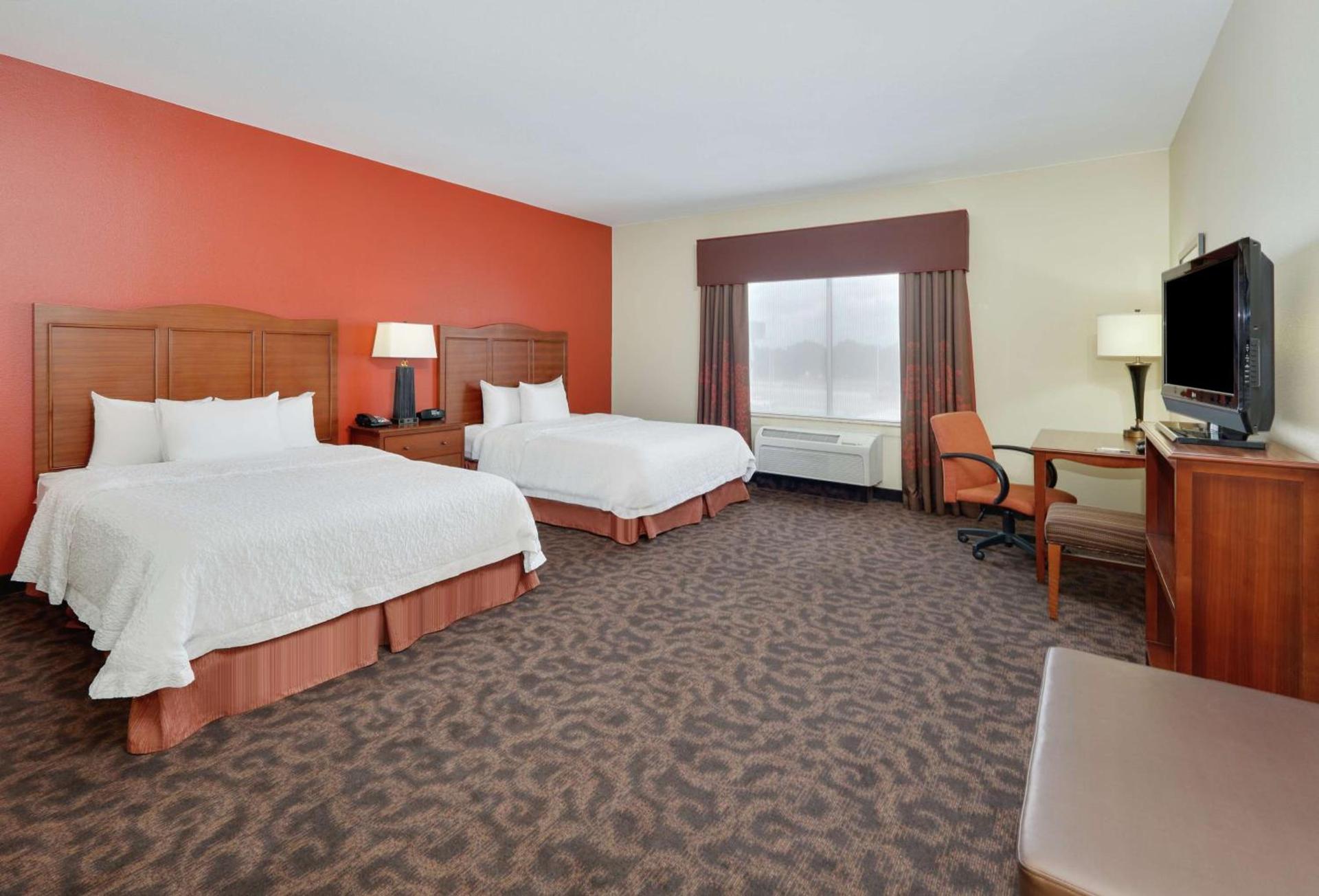 Hampton Inn & Suites Fort Worth/Forest Hill photo 15