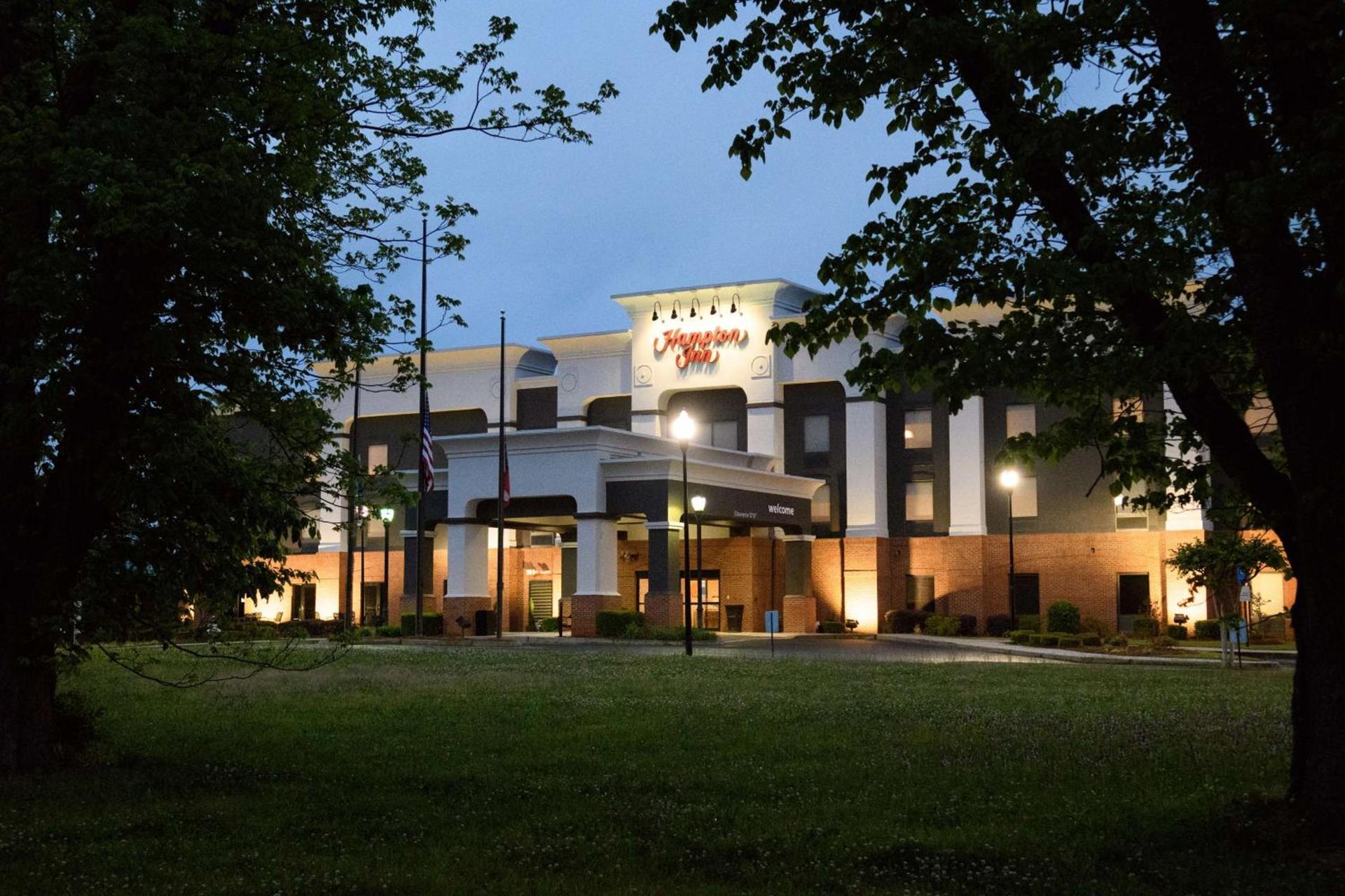 Hampton Inn Fayetteville photo 3