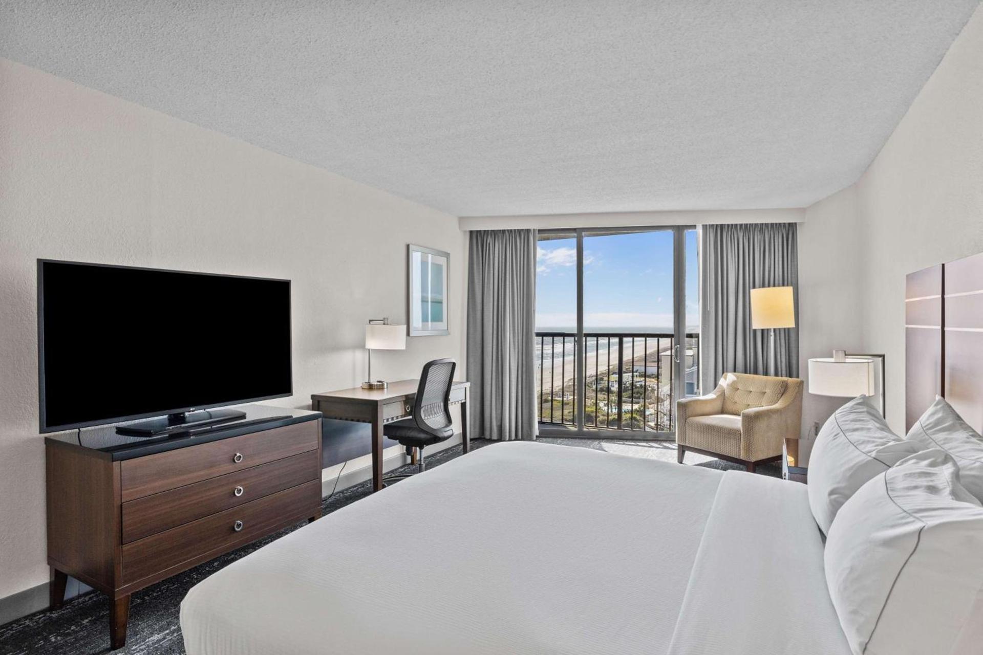 DoubleTree by Hilton Atlantic Beach Oceanfront photo 16