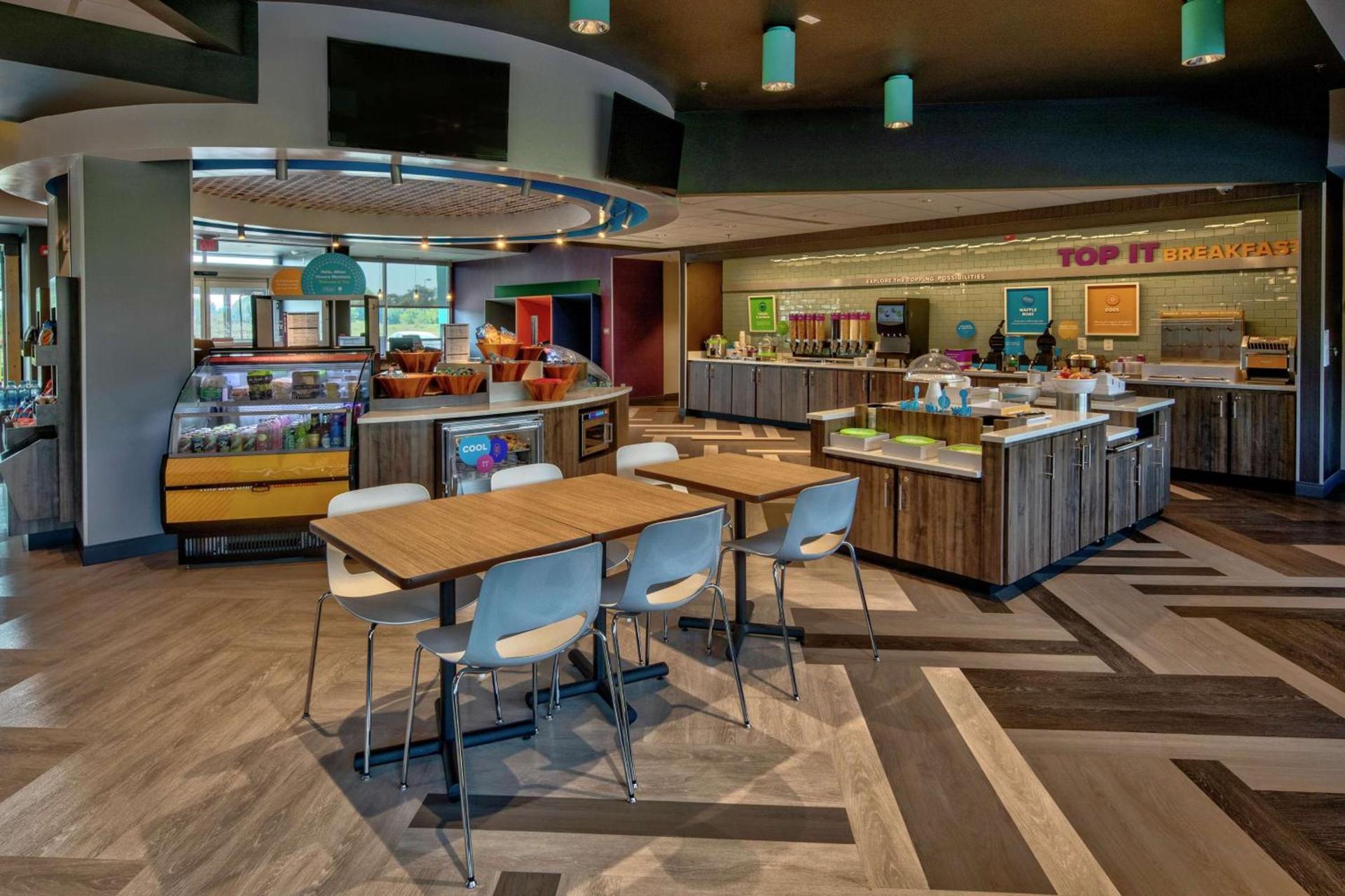 Tru By Hilton Roanoke Hollins photo 6