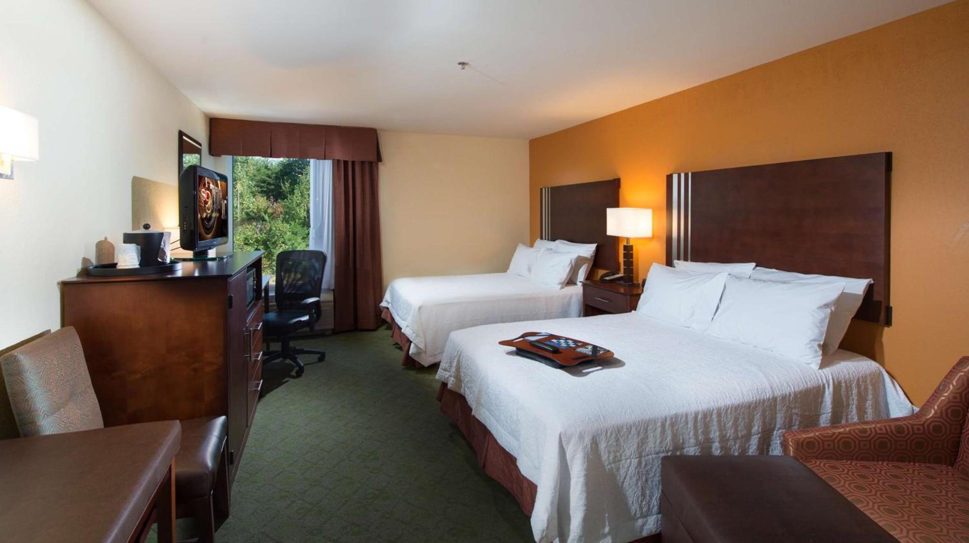 Hampton Inn Cornelia photo 11