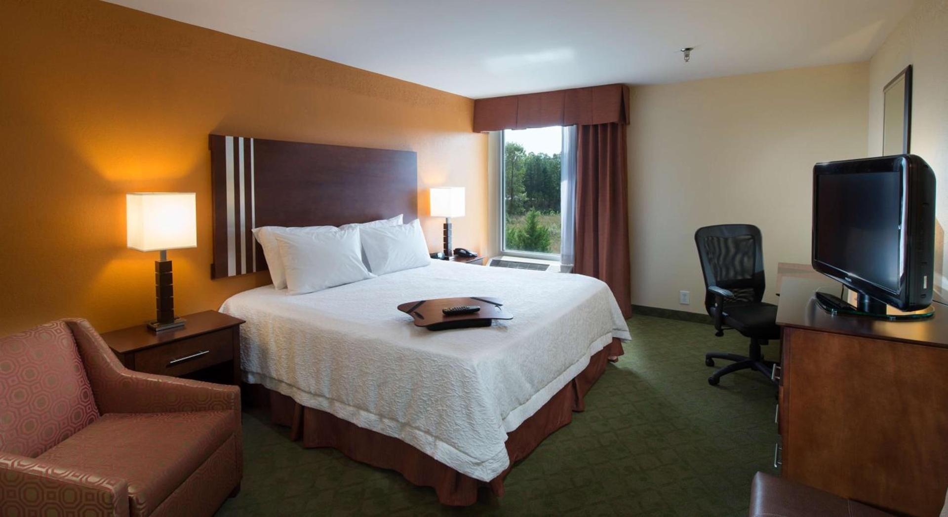 Hampton Inn Cornelia photo 12