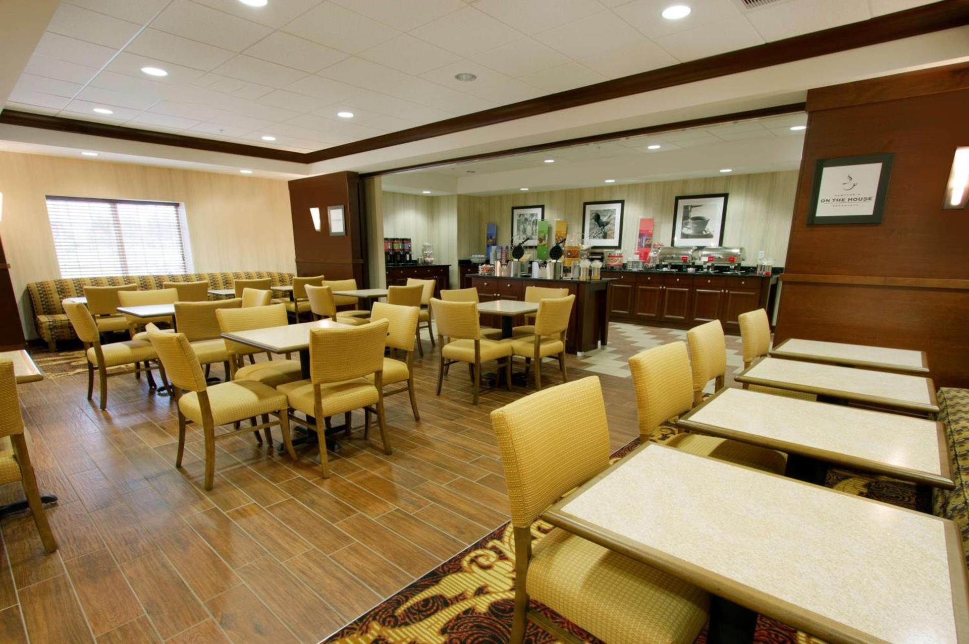 Hampton Inn Bangor photo 13