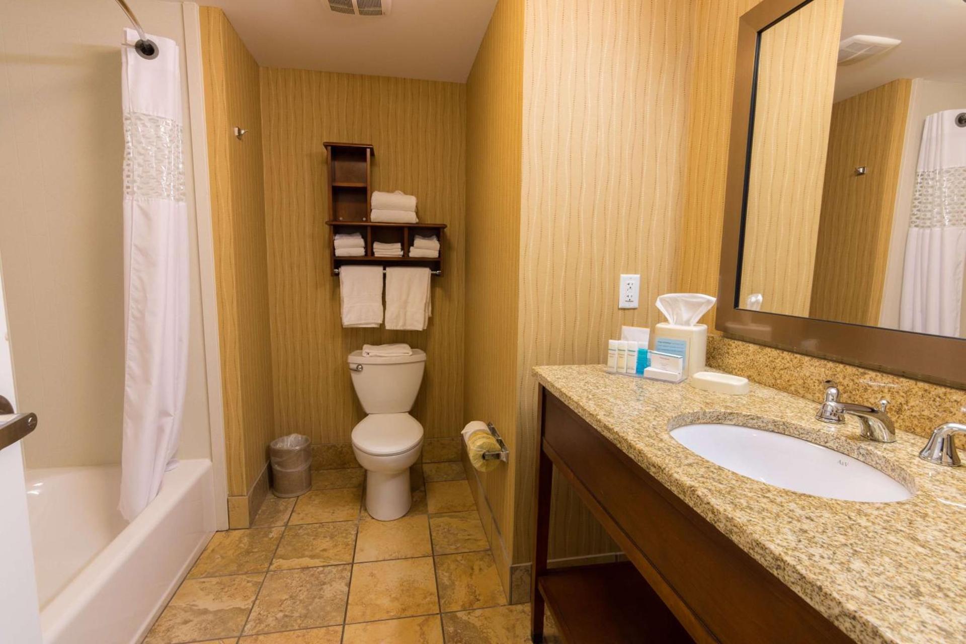 Hampton Inn Bangor photo 22