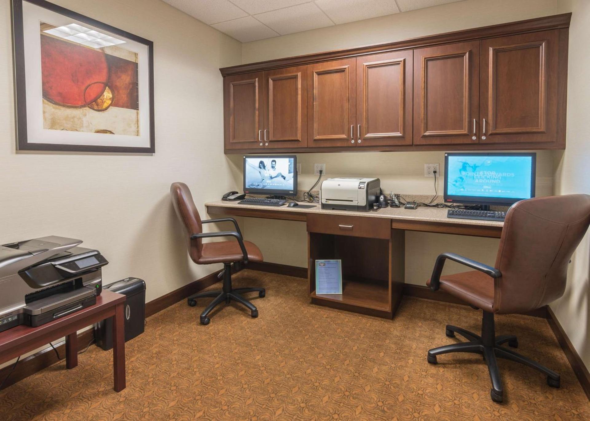 Hampton Inn Bangor photo 35