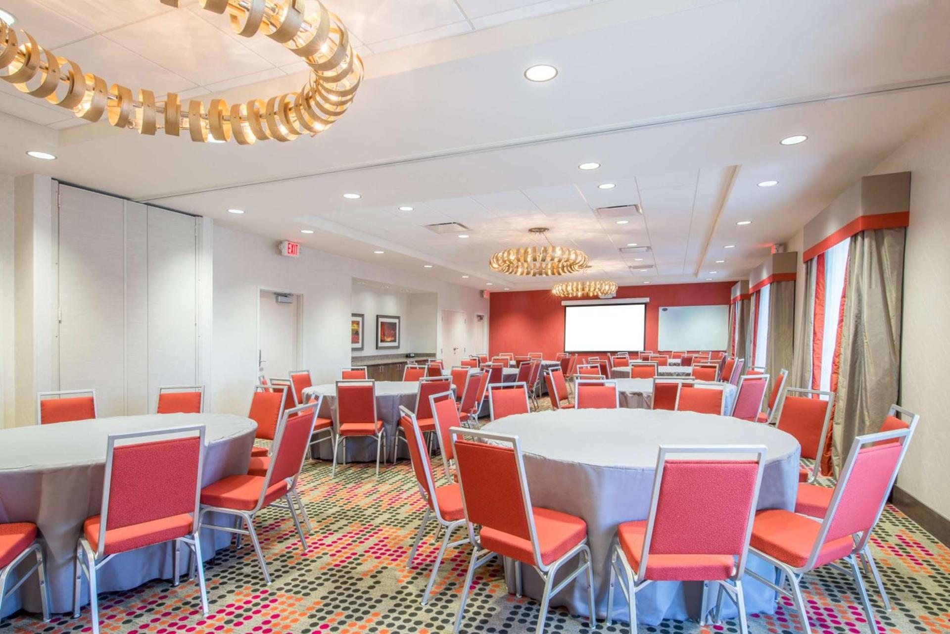 Hampton Inn & Suites Phoenix - East Mesa in Gilbert photo 19