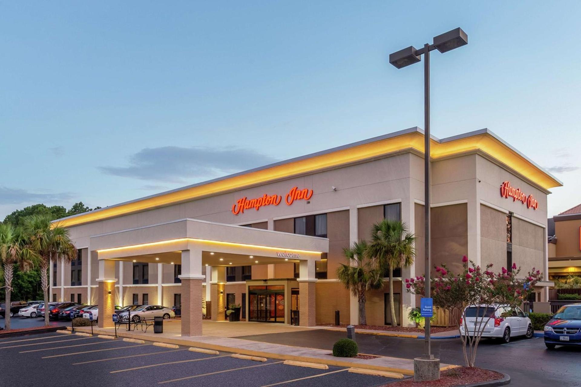 Hampton Inn Biloxi-Ocean Springs photo 1