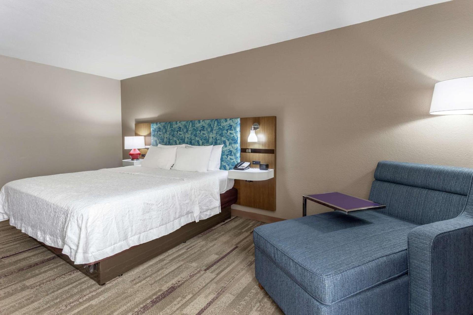 Hampton Inn Biloxi-Ocean Springs photo 14