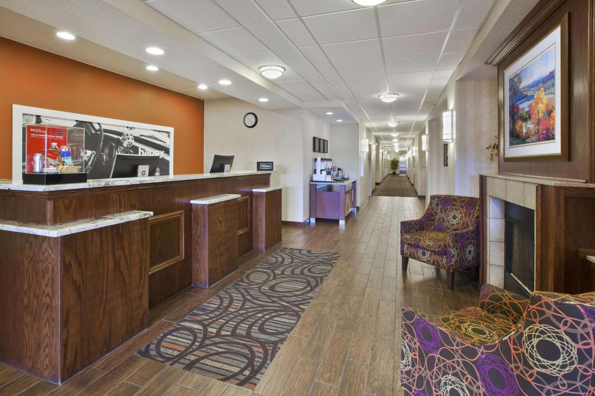 Hampton Inn Pittsburgh Area-Beaver Valley-Center Township photo 4