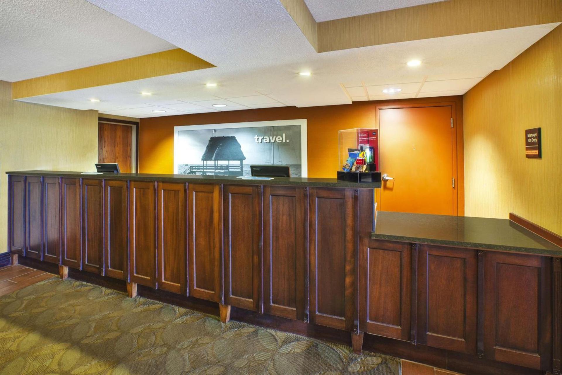 Hampton Inn Gaylord photo 4