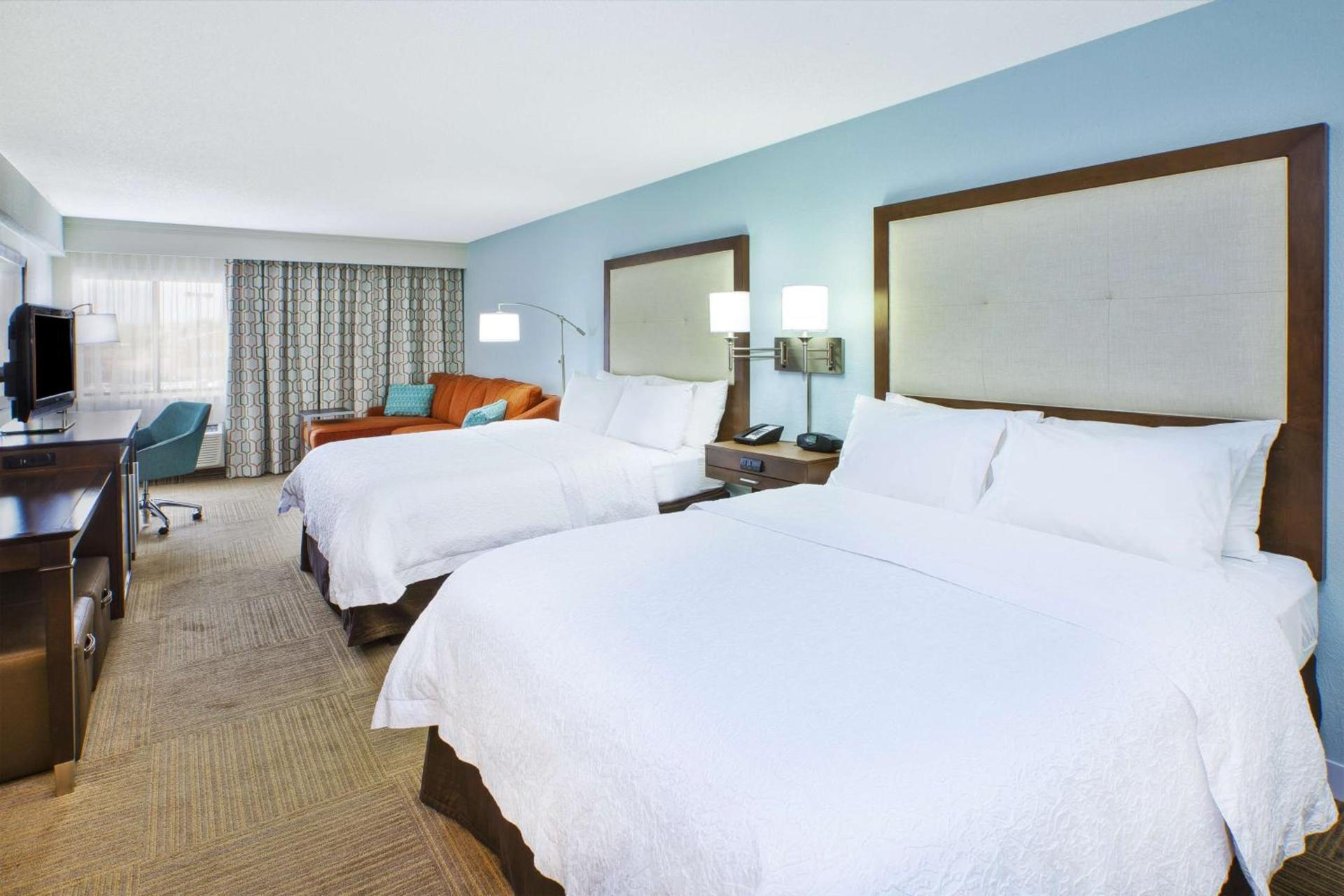 Hampton Inn Gaylord photo 14