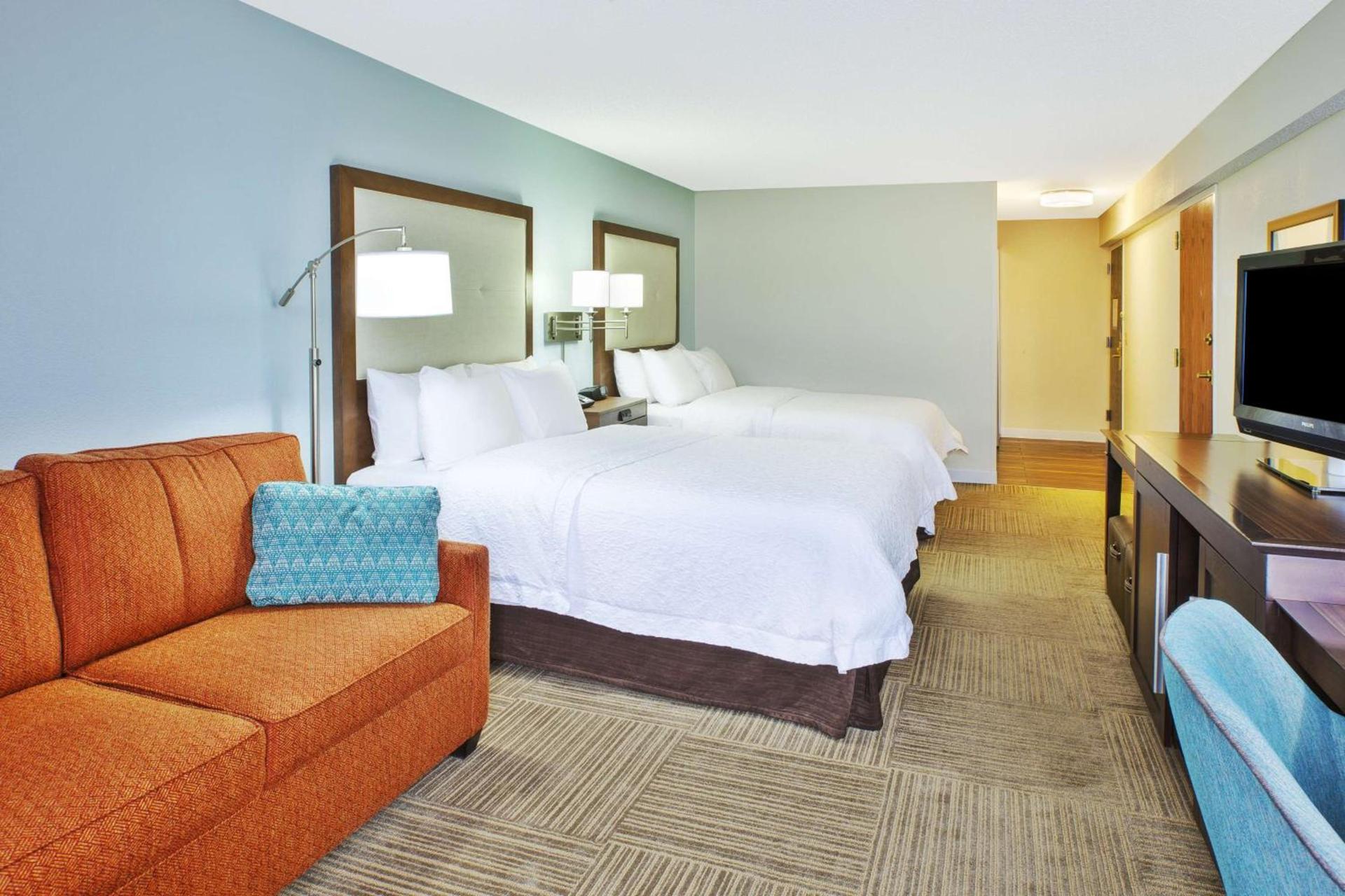 Hampton Inn Gaylord photo 16