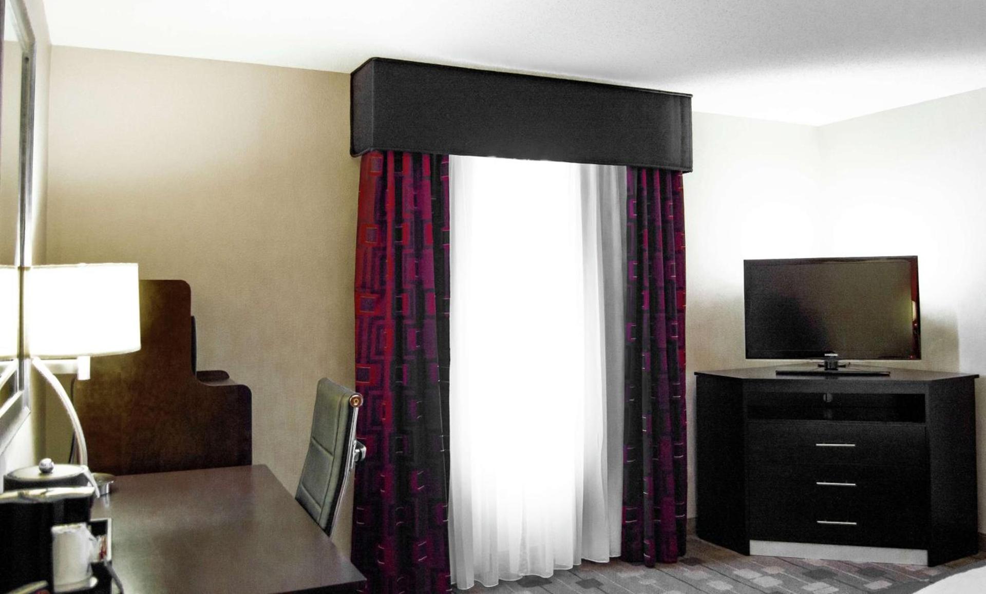 Hampton Inn & Suites Richmond Glenside photo 9