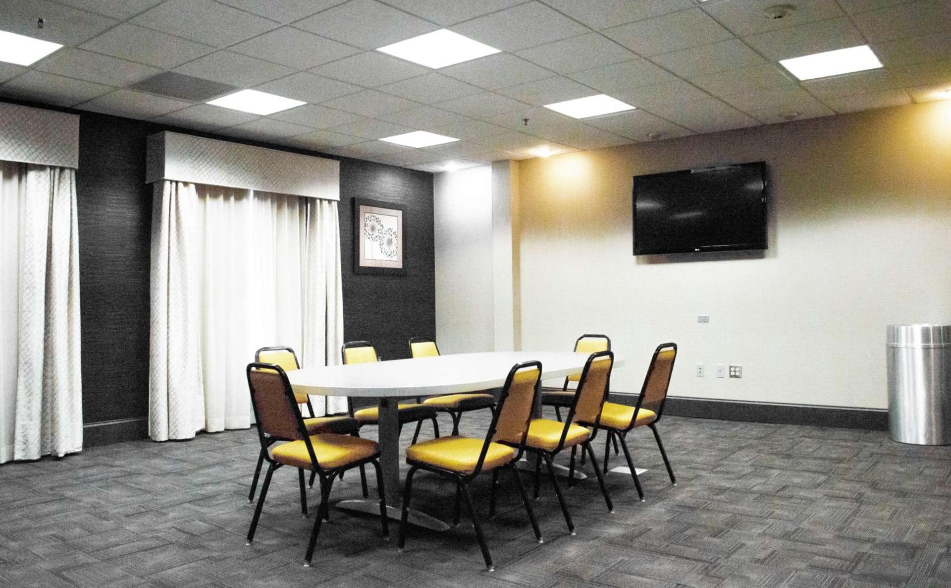 Hampton Inn & Suites Richmond Glenside photo 17