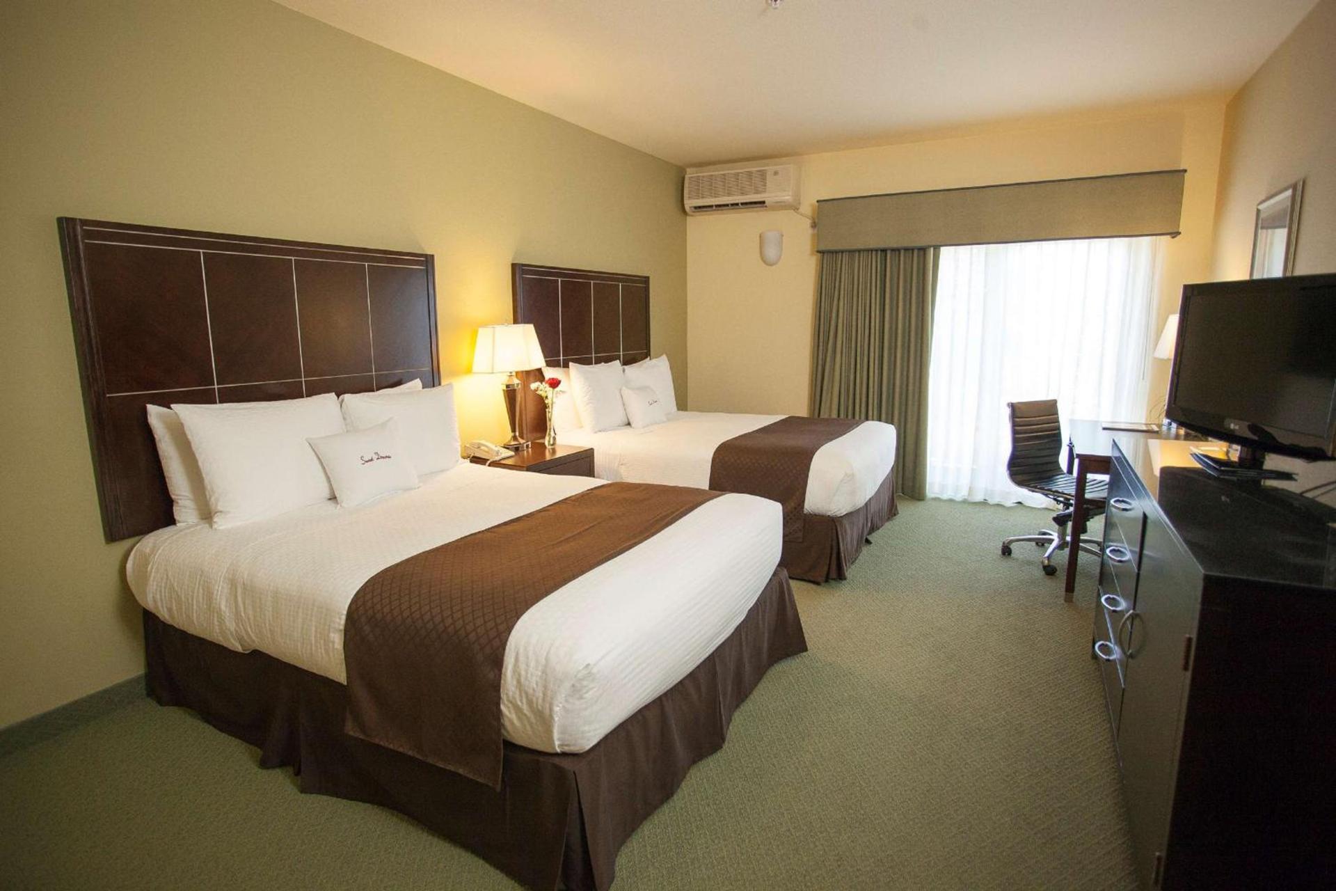 DoubleTree by Hilton Napa Valley - American Canyon photo 11
