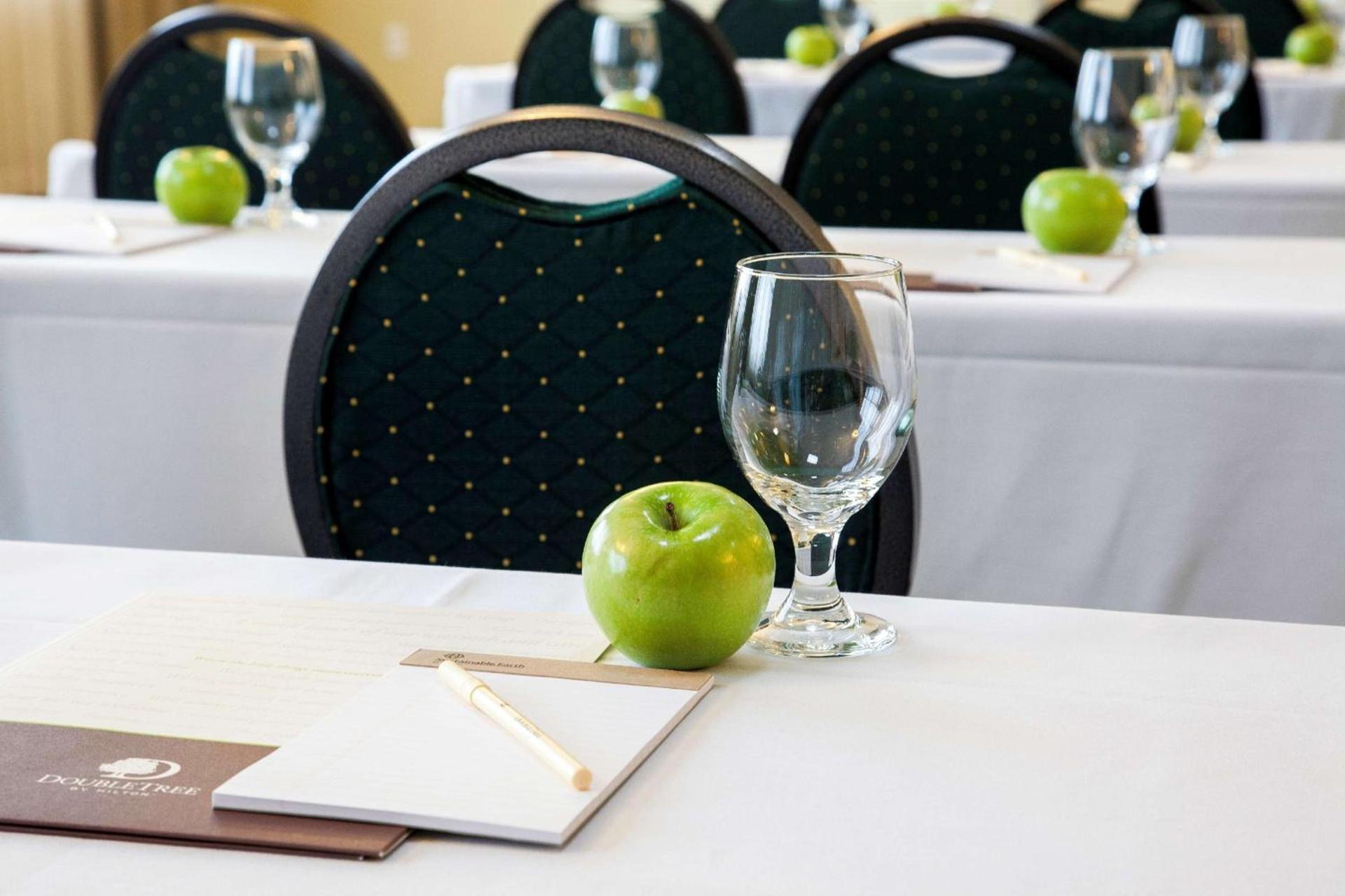 DoubleTree by Hilton Napa Valley - American Canyon photo 14