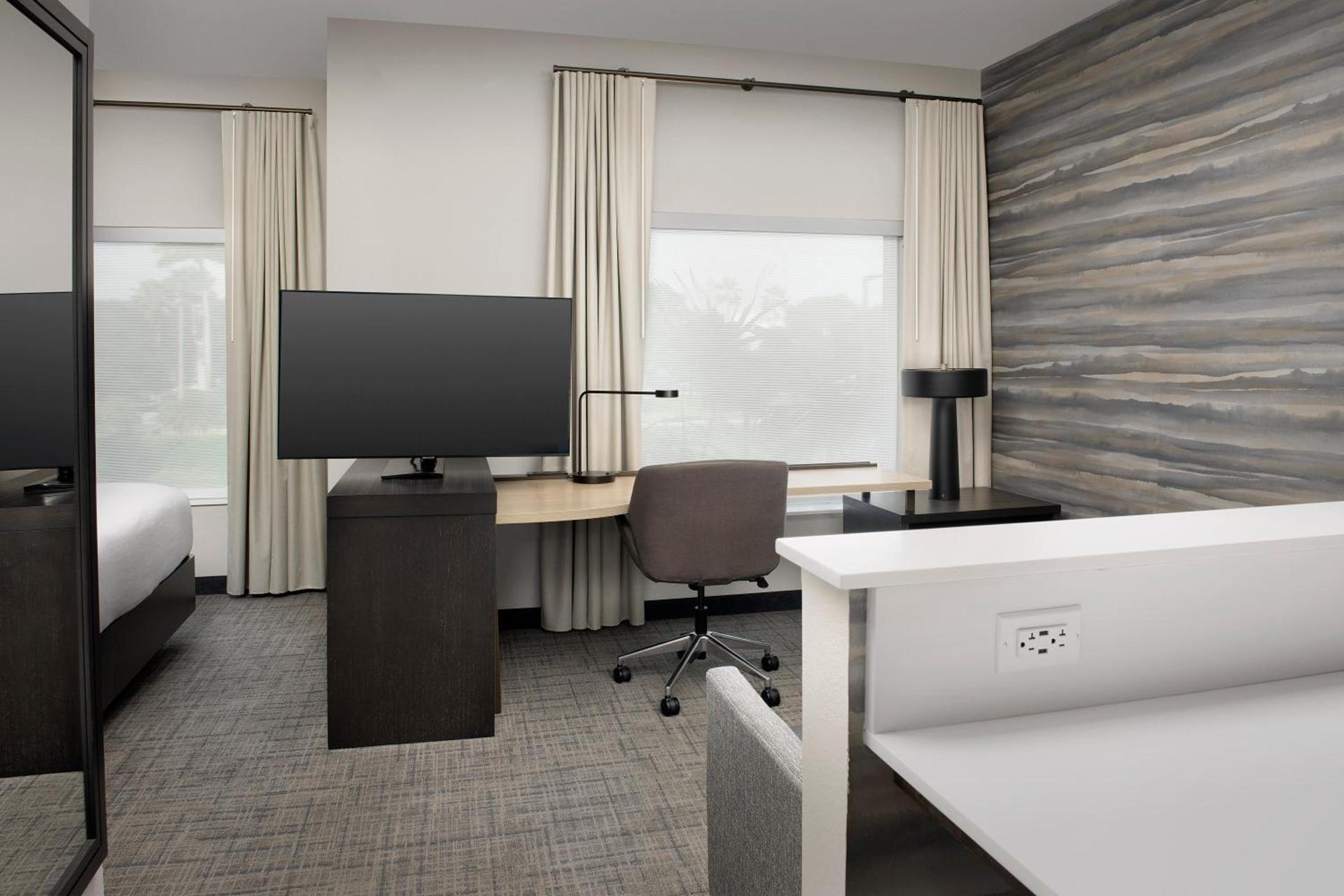 Residence Inn Doral Mall Area photo 8