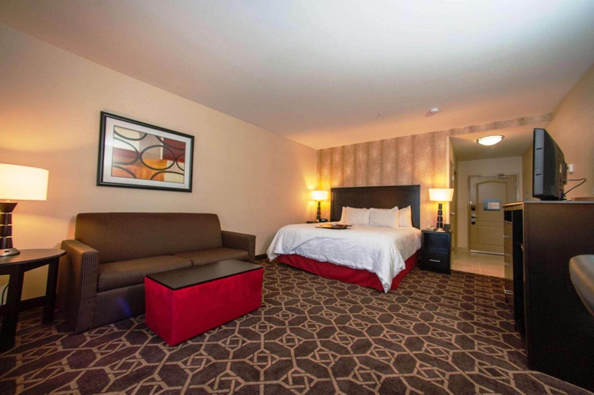 Hampton Inn by Hilton Fort Morgan photo 11