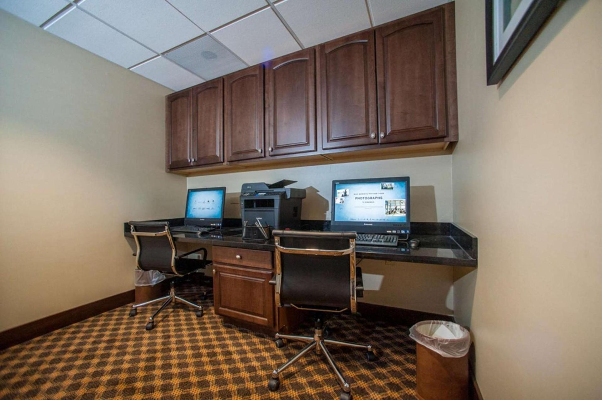 Hampton Inn by Hilton Fort Morgan photo 18