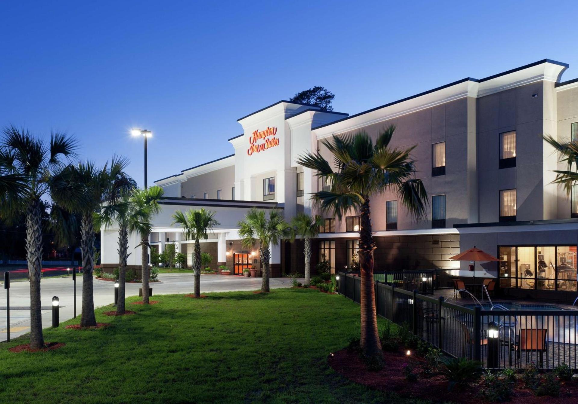 Hampton Inn and Suites Marksville photo 1