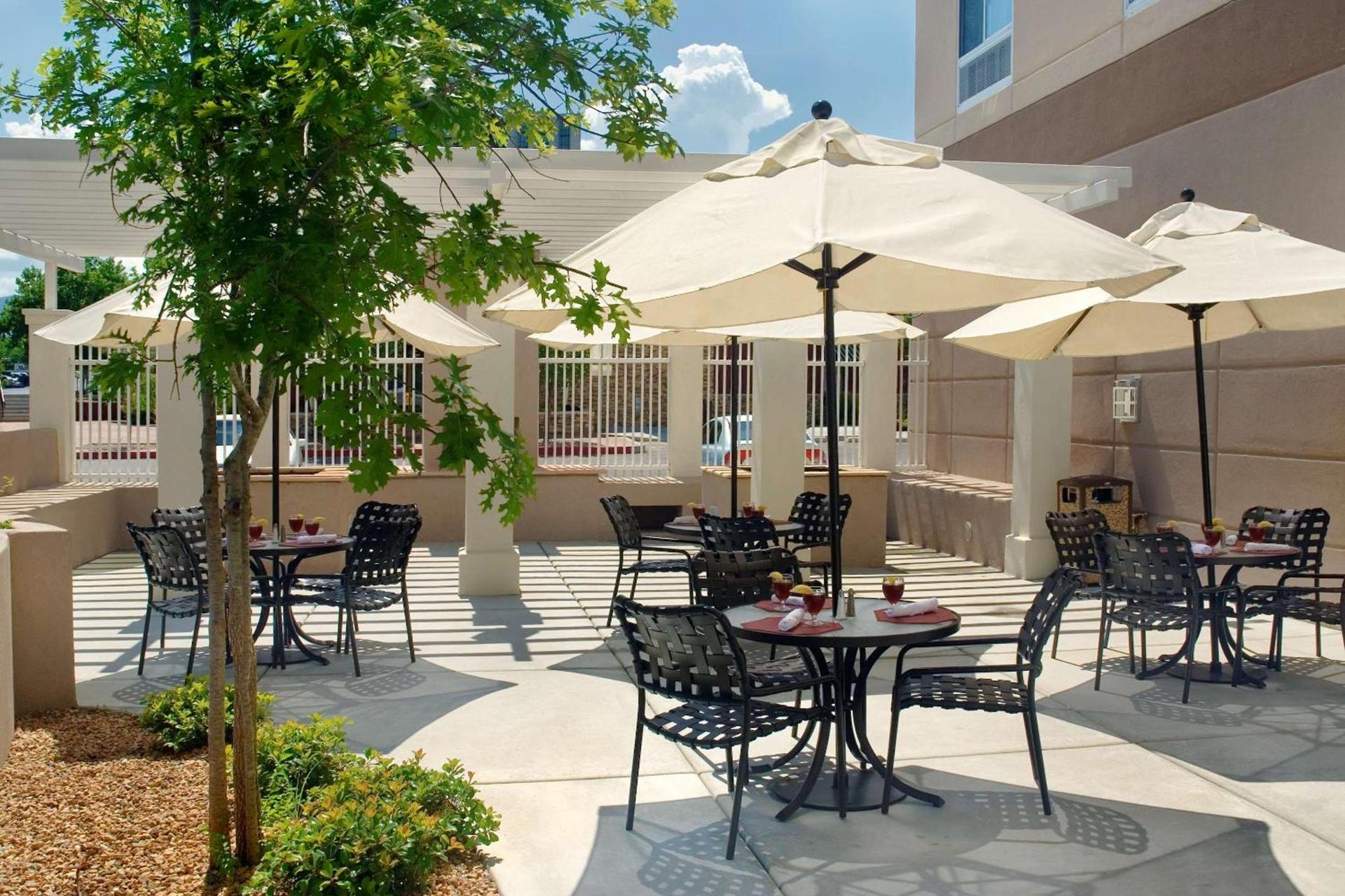 Hilton Garden Inn Albuquerque Uptown photo 9