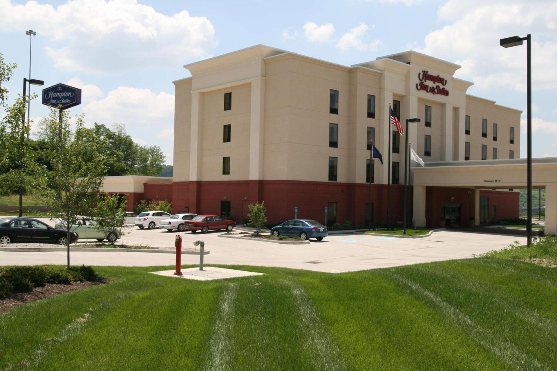 Hampton Inn & Suites Wilder photo 3