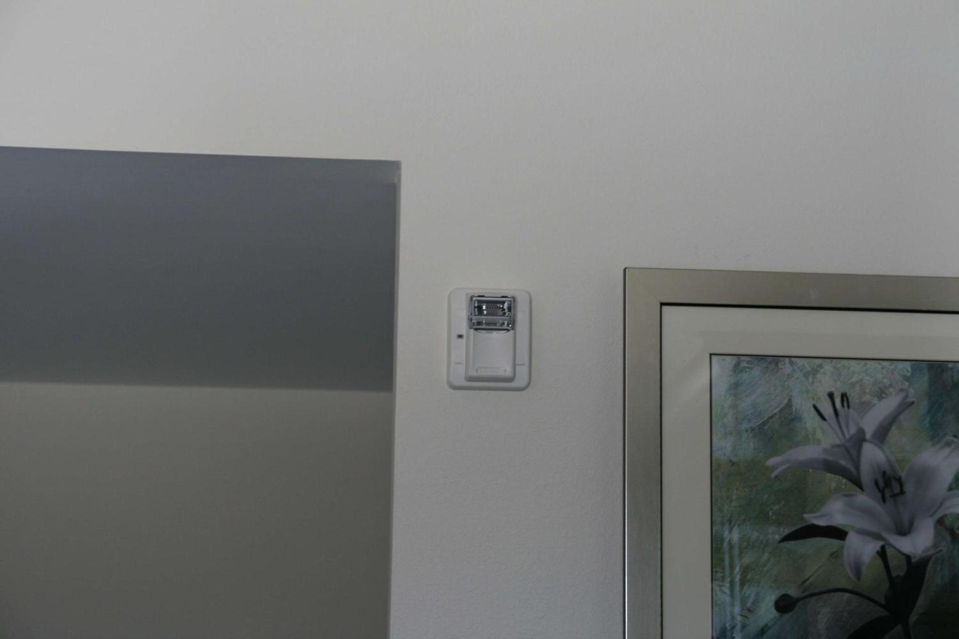 Hampton Inn & Suites Wilder photo 14