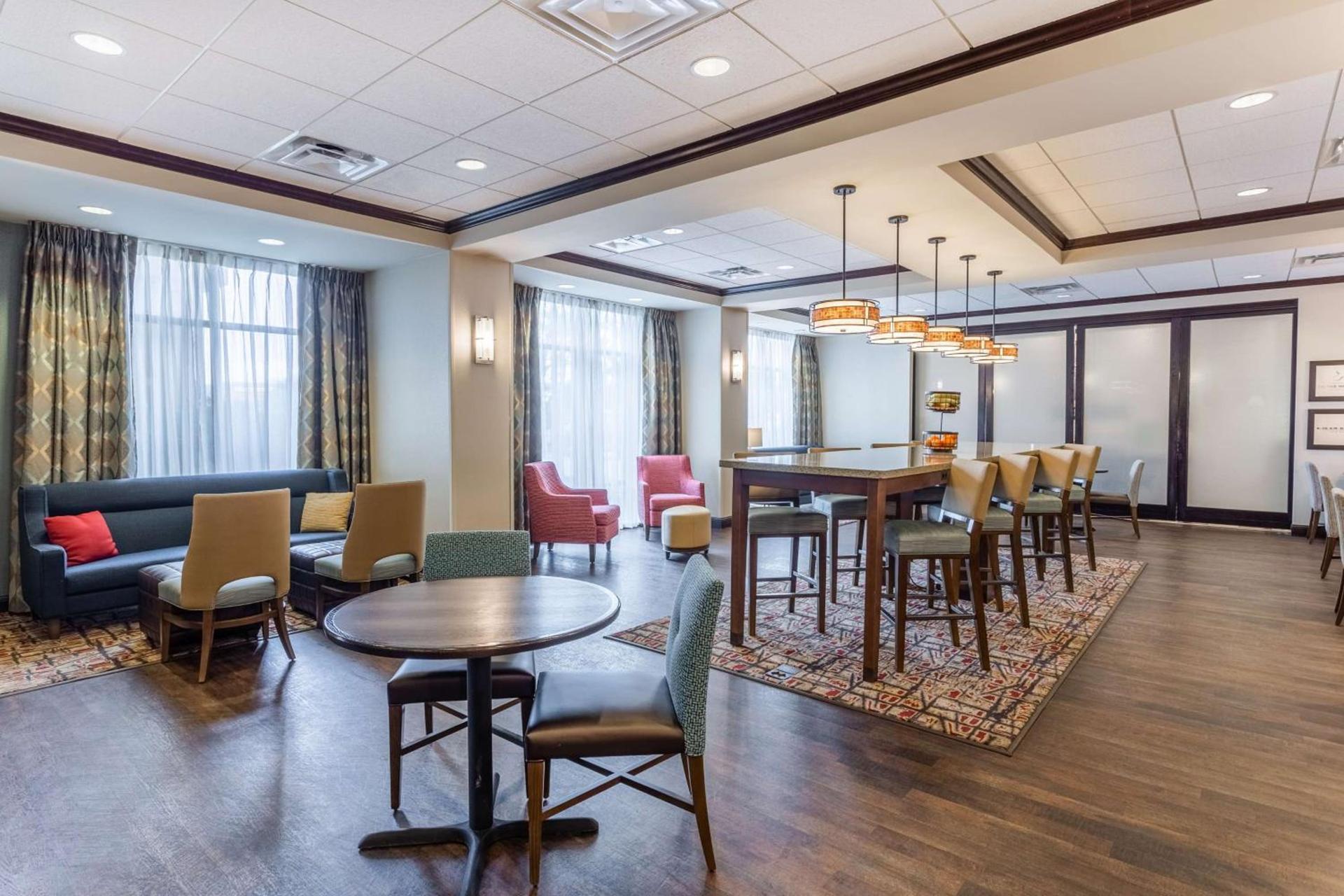 Hampton Inn Minneapolis/Shakopee photo 2