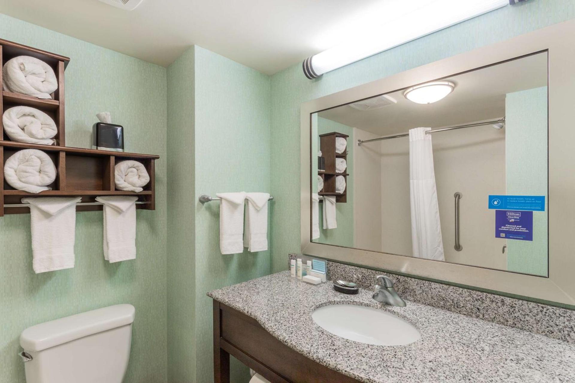 Hampton Inn Minneapolis/Shakopee photo 8