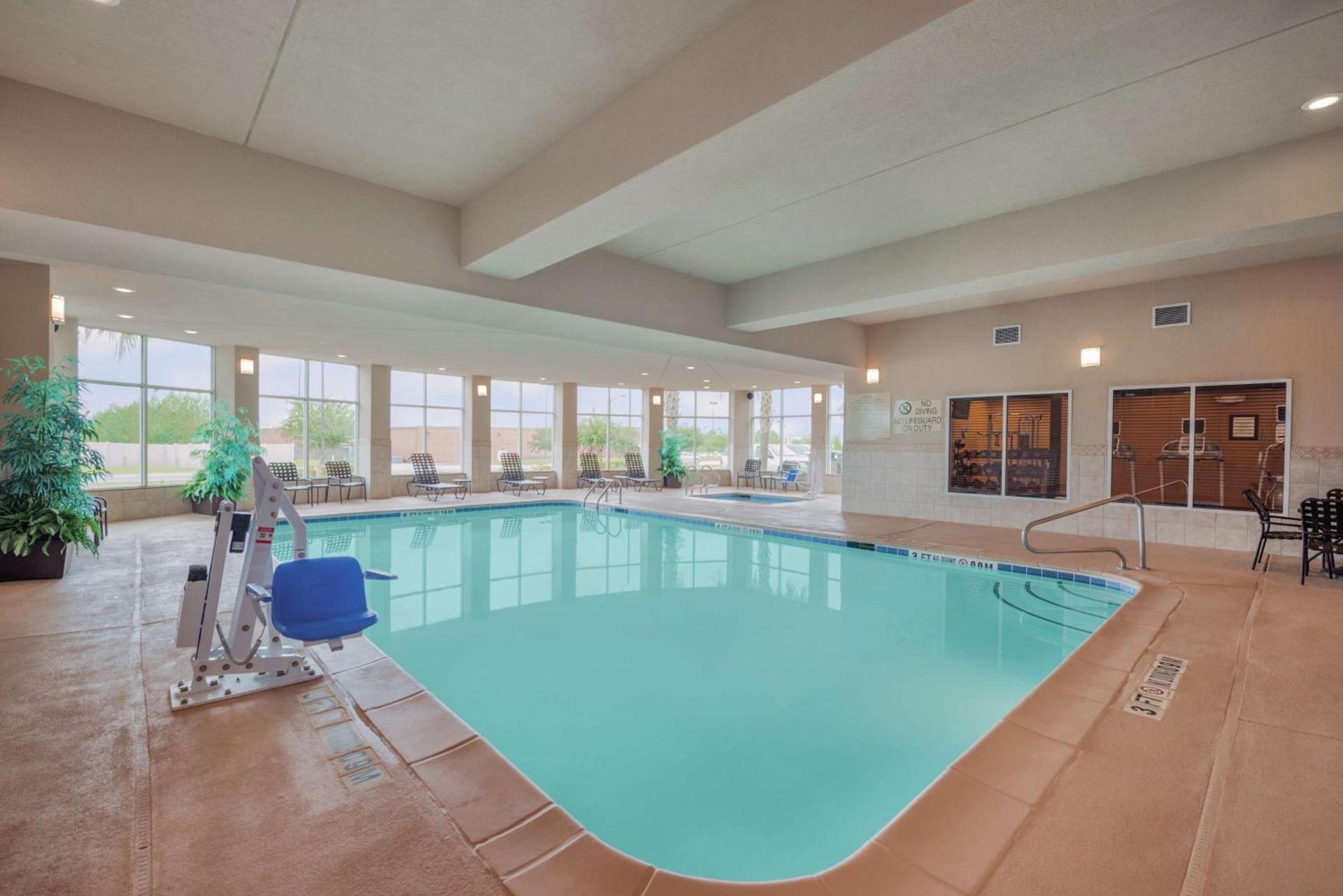 Hilton Garden Inn Warner Robins photo 16